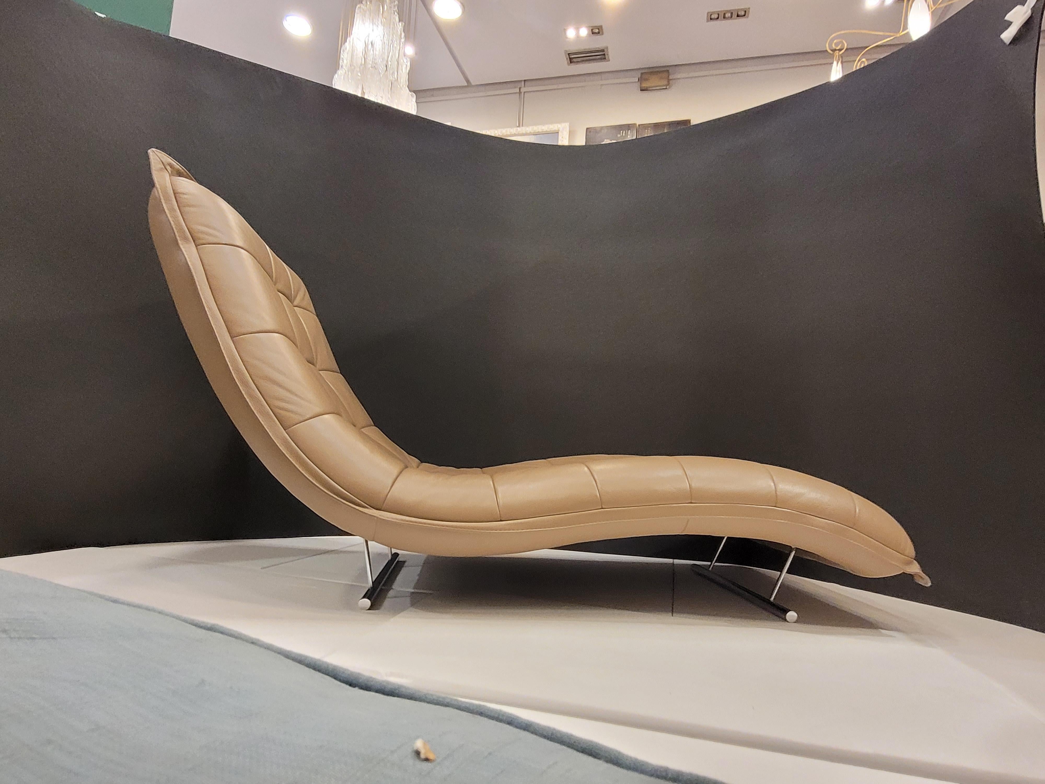 XXIe siècle et contemporain Chaiselongue, lit de jour, canapé en cuir gris Roche Bobois