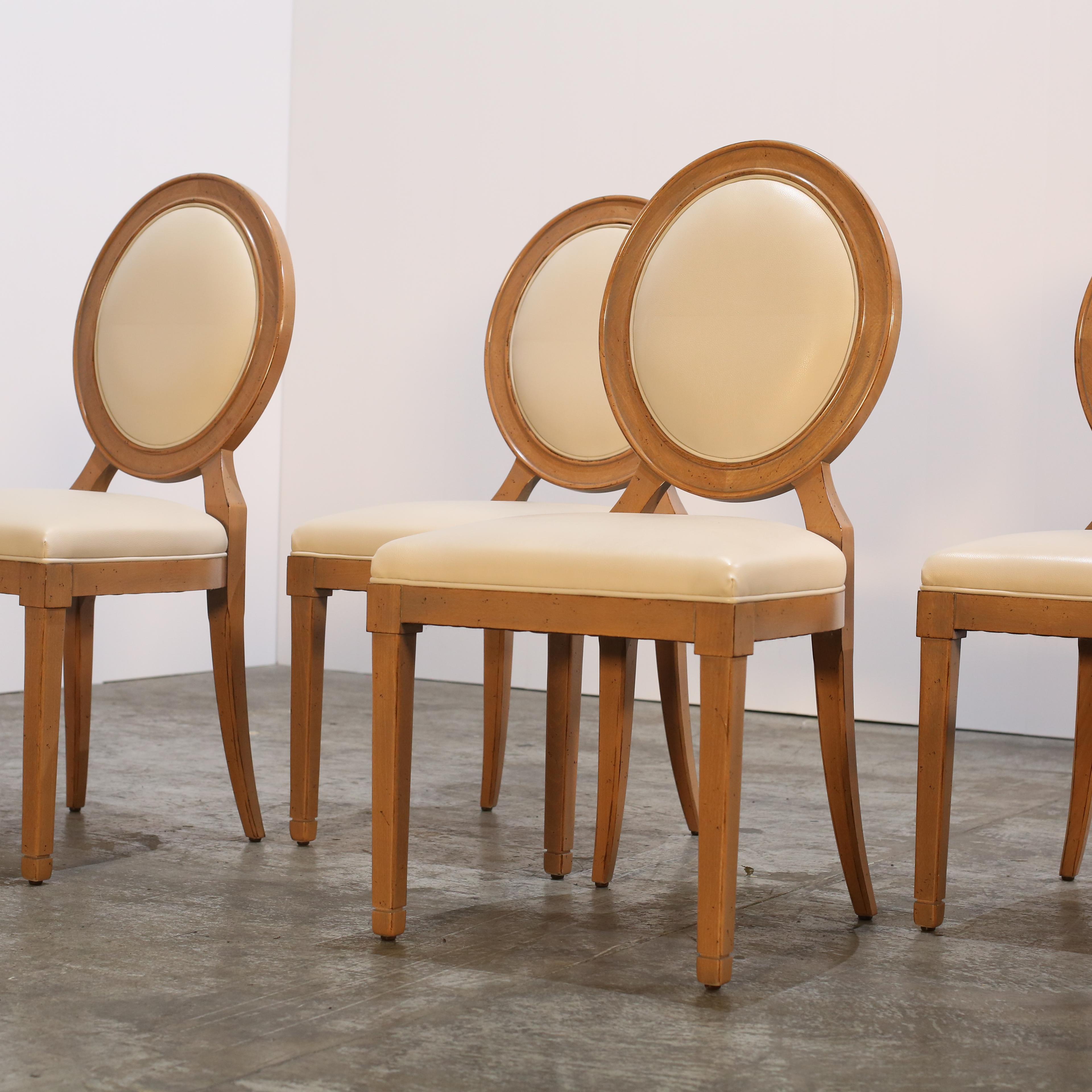 Francese Sedie da pranzo in pelle color crema Roche Bobois Hortense, set di sei sedie in vendita