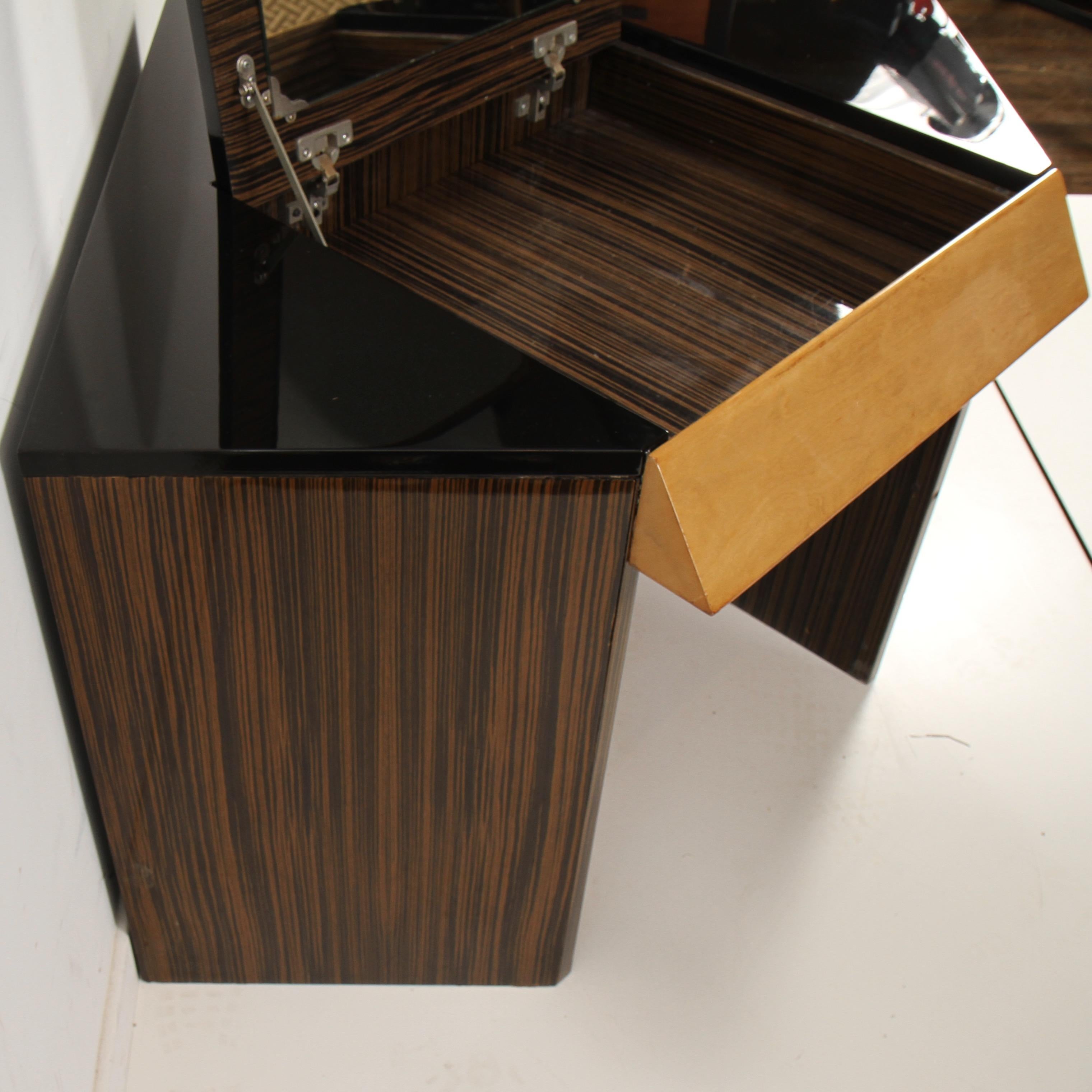 Roche Bobois Italian Vanity 5