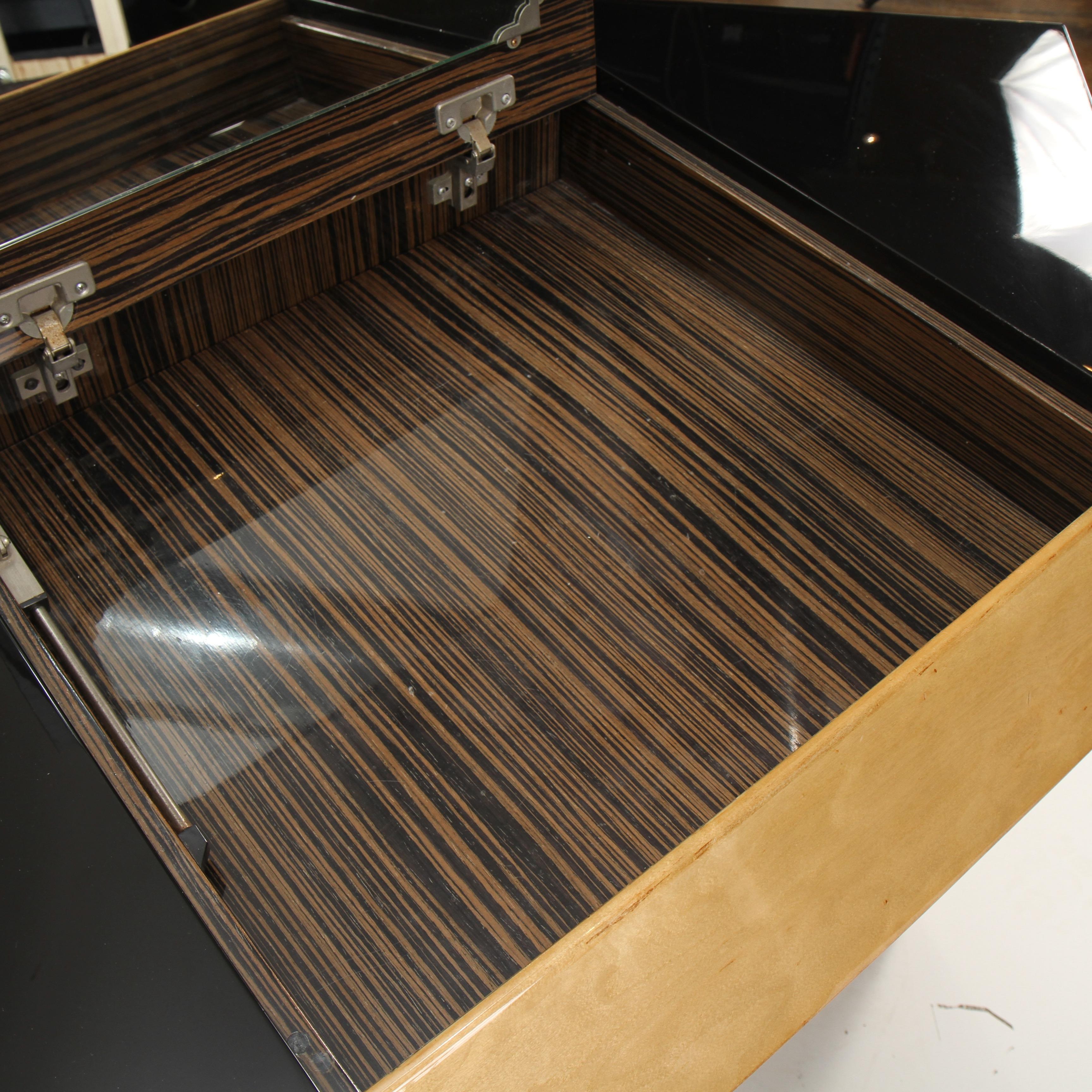 Roche Bobois Italian Vanity 7
