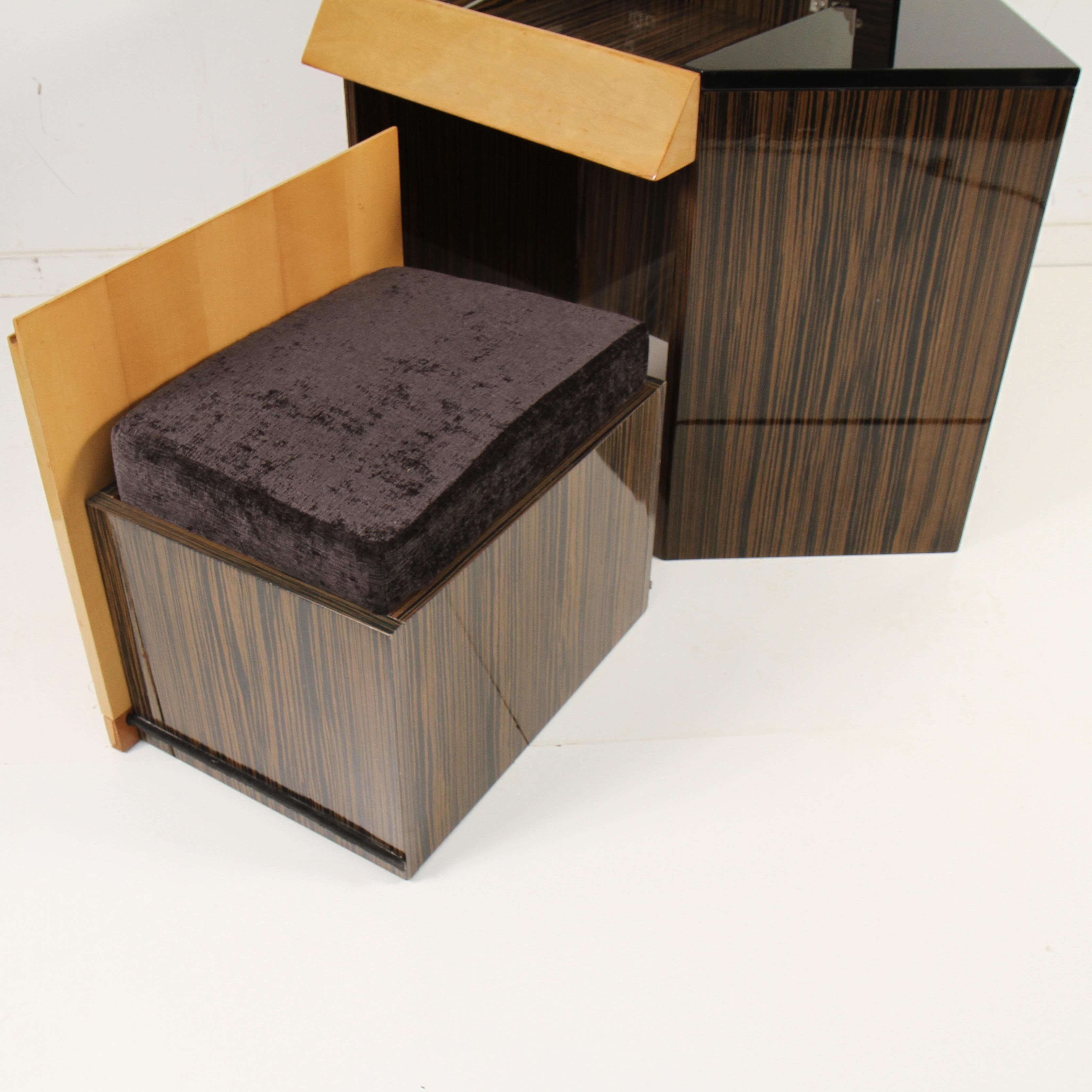 roche bobois dressing table