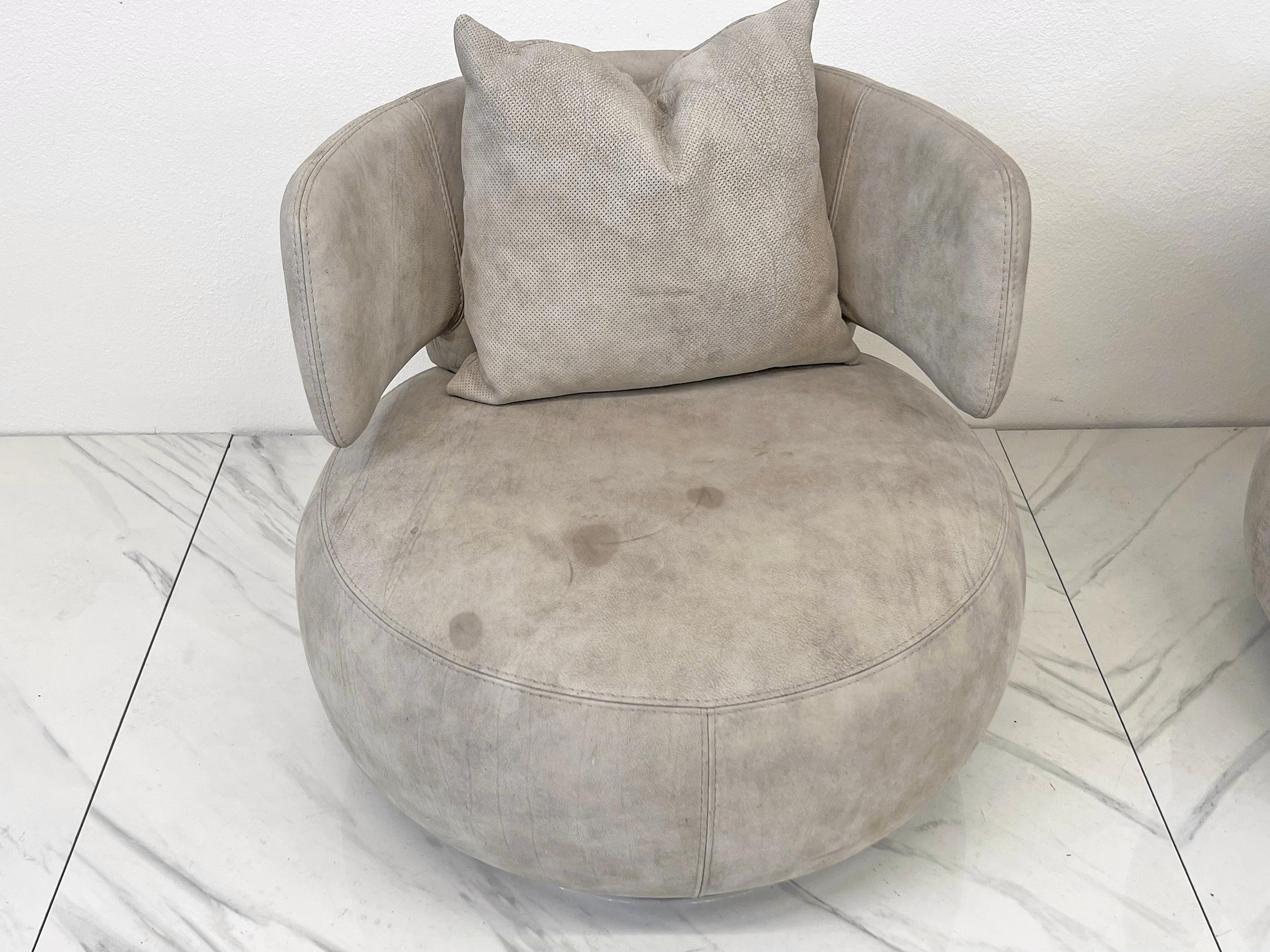 Paire de fauteuils pivotants Curl en cuir de Roche Bobois en vente 2