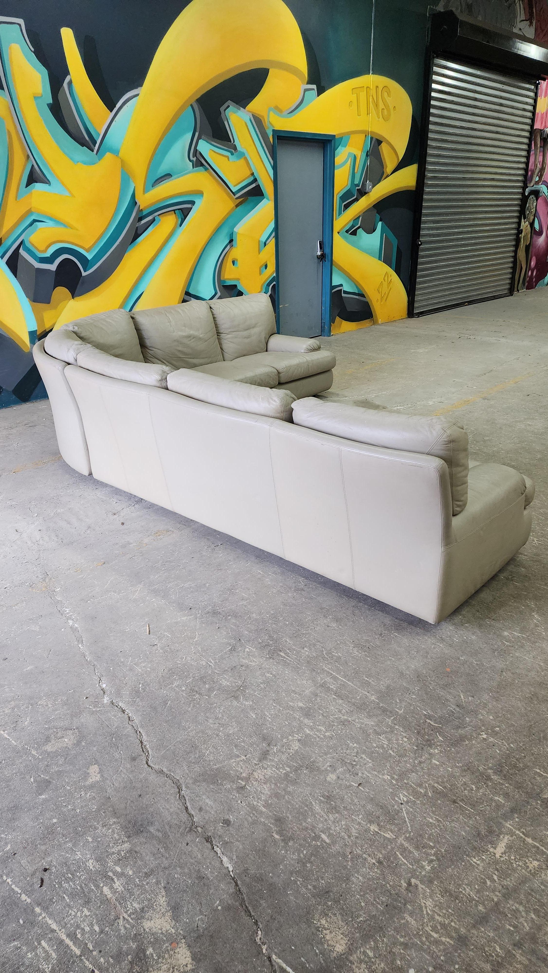 Roche Bobois leather sectional For Sale 4