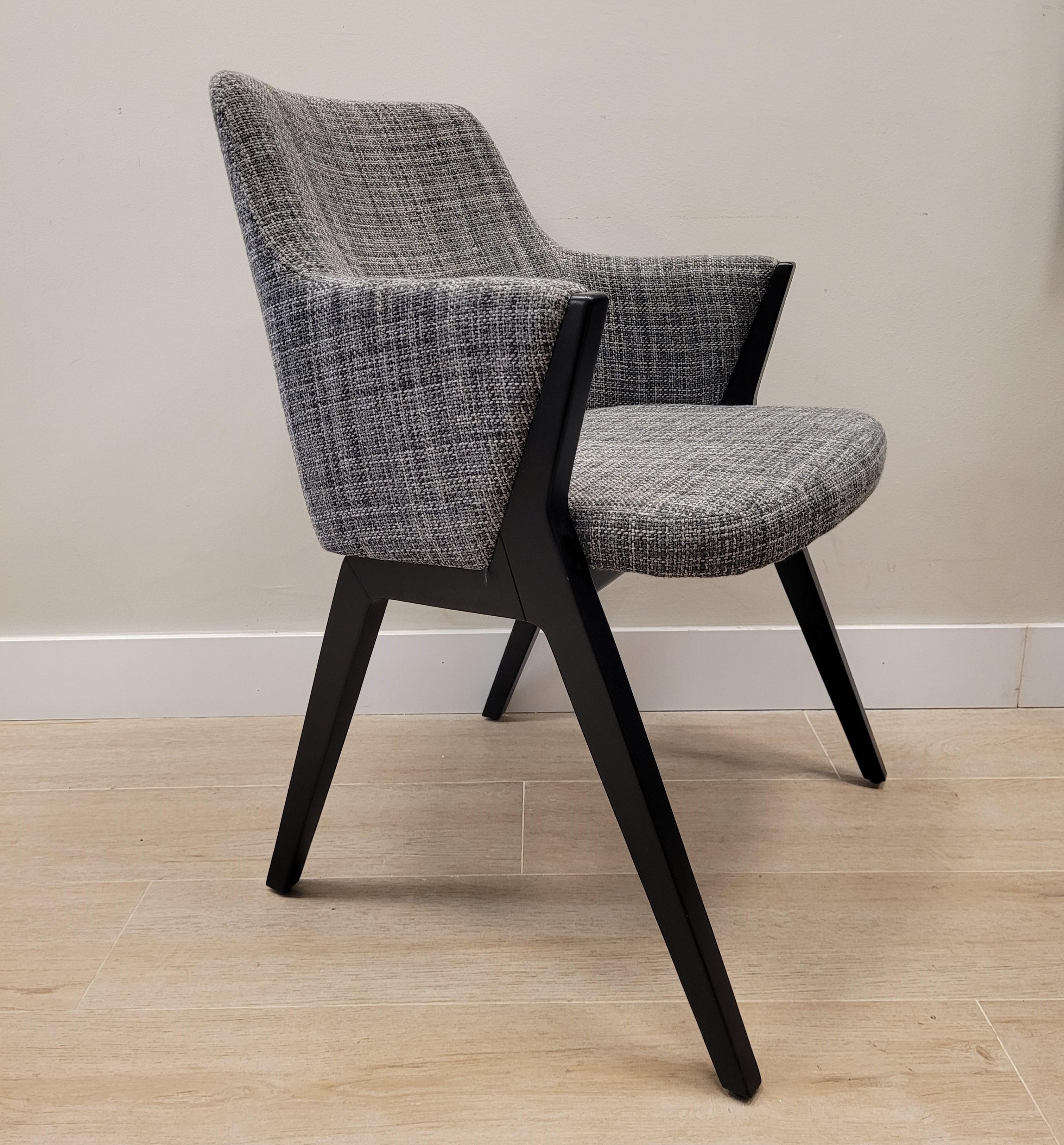 Roche Bobois Mauricio Manzoni armchair, wood and gray fabric In Excellent Condition For Sale In Valladolid, ES