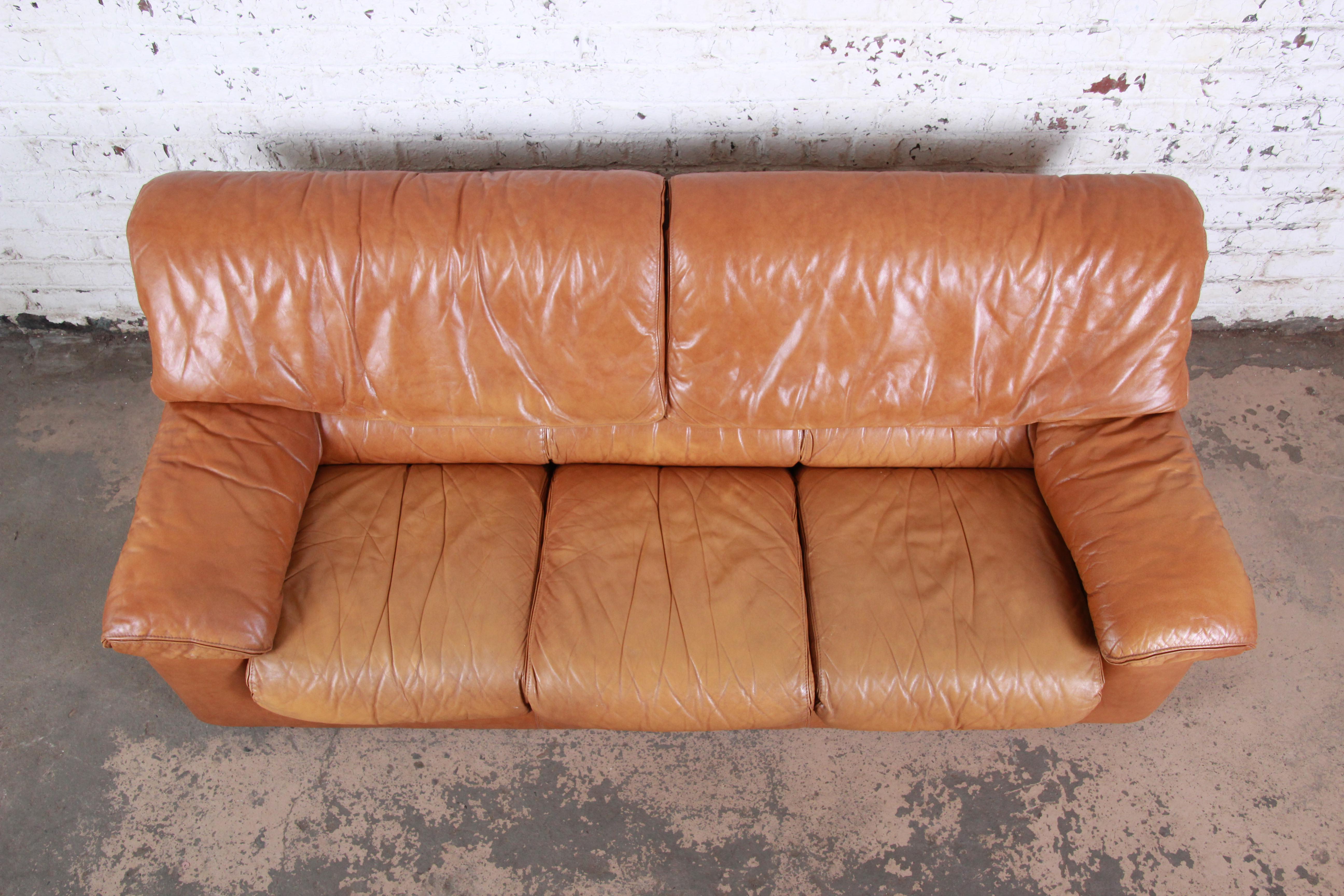 Roche Bobois Modern Brown Leather Sofa and Ottoman, France, 1970s 4