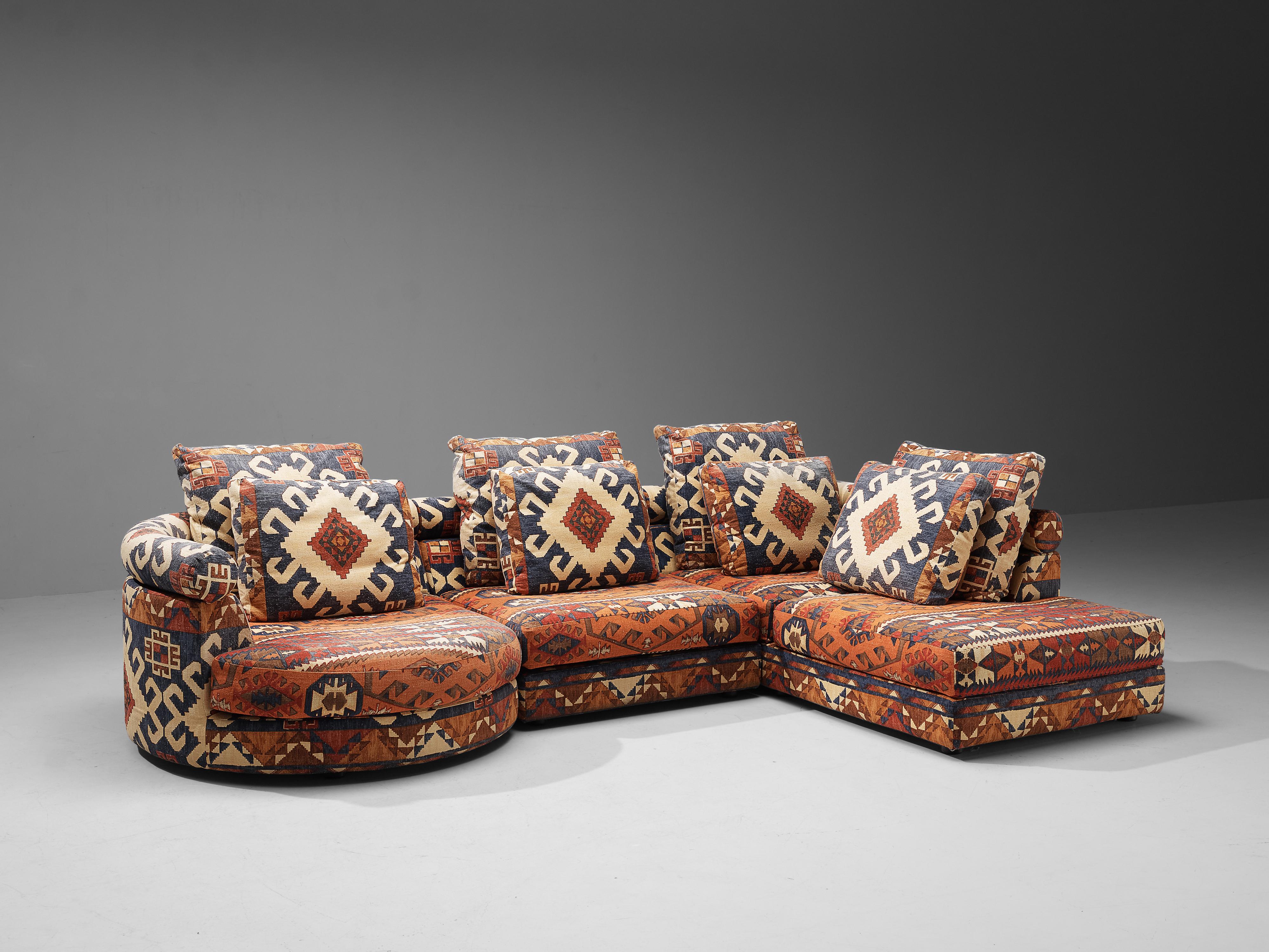 Roche Bobois, sofa, fabric, France, 1970s

Stylish large modular sofa with a mixture of components made by the French manufacturer Roche Bobois. Roche Bobois is widely known for its carefully designed modern furniture. The sofa consists out of