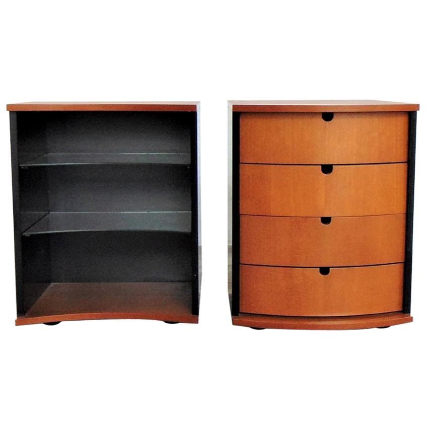 1990s Set of 2 Nightstands Walnut Stained Cherry and Black Lacquer, Roche Bobois For Sale
