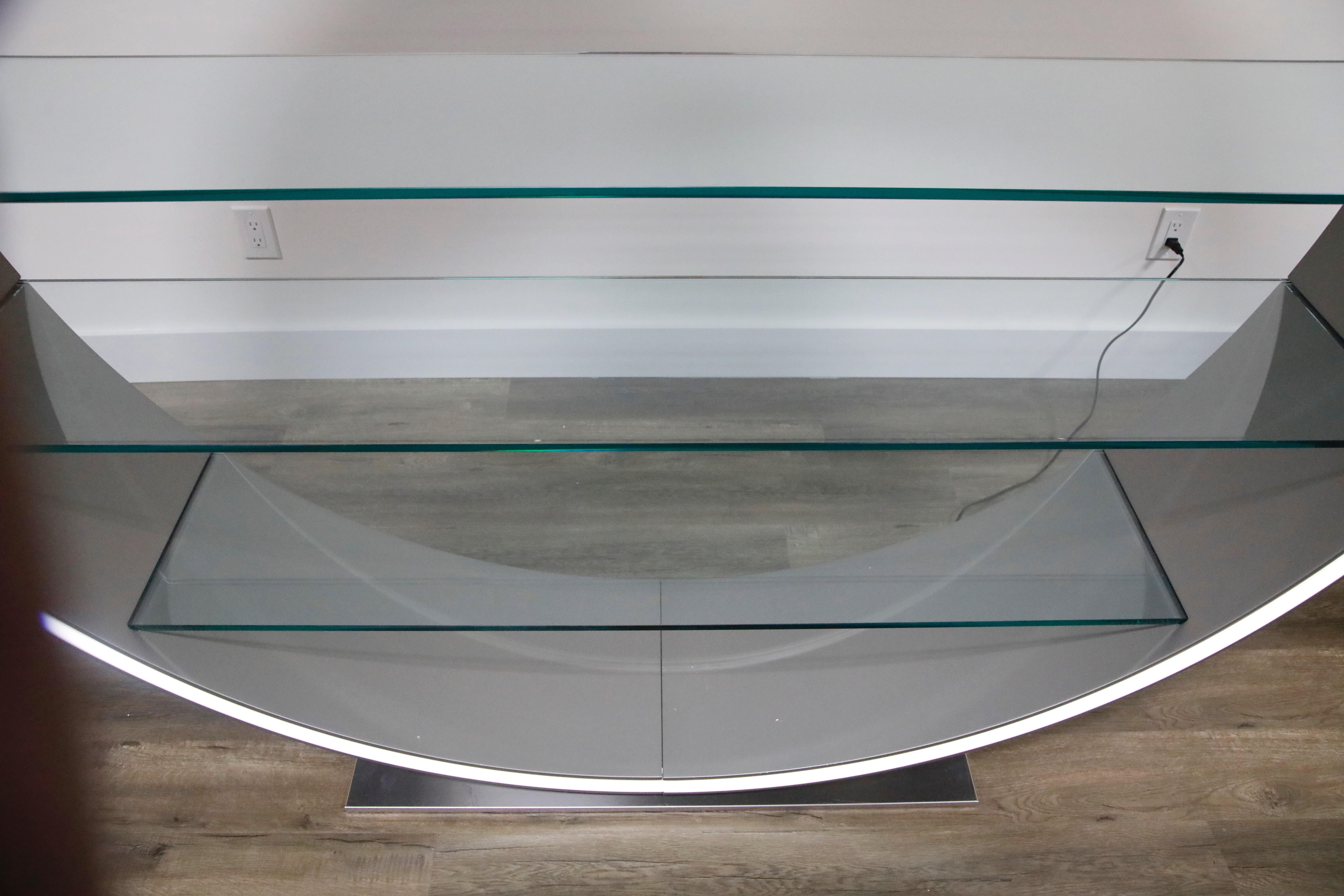 Modern Roche Bobois 'Omega' Illuminated Glass Shelf Open-Back Bookcase Etagere