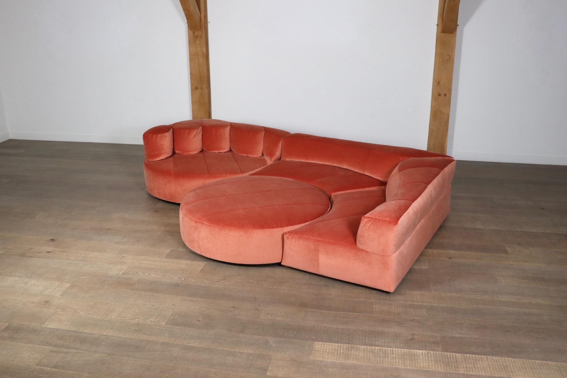 Roche Bobois “Paysage” Sofa In Coral Velvet By Hans Hopfer For Roche Bobois 1974 9