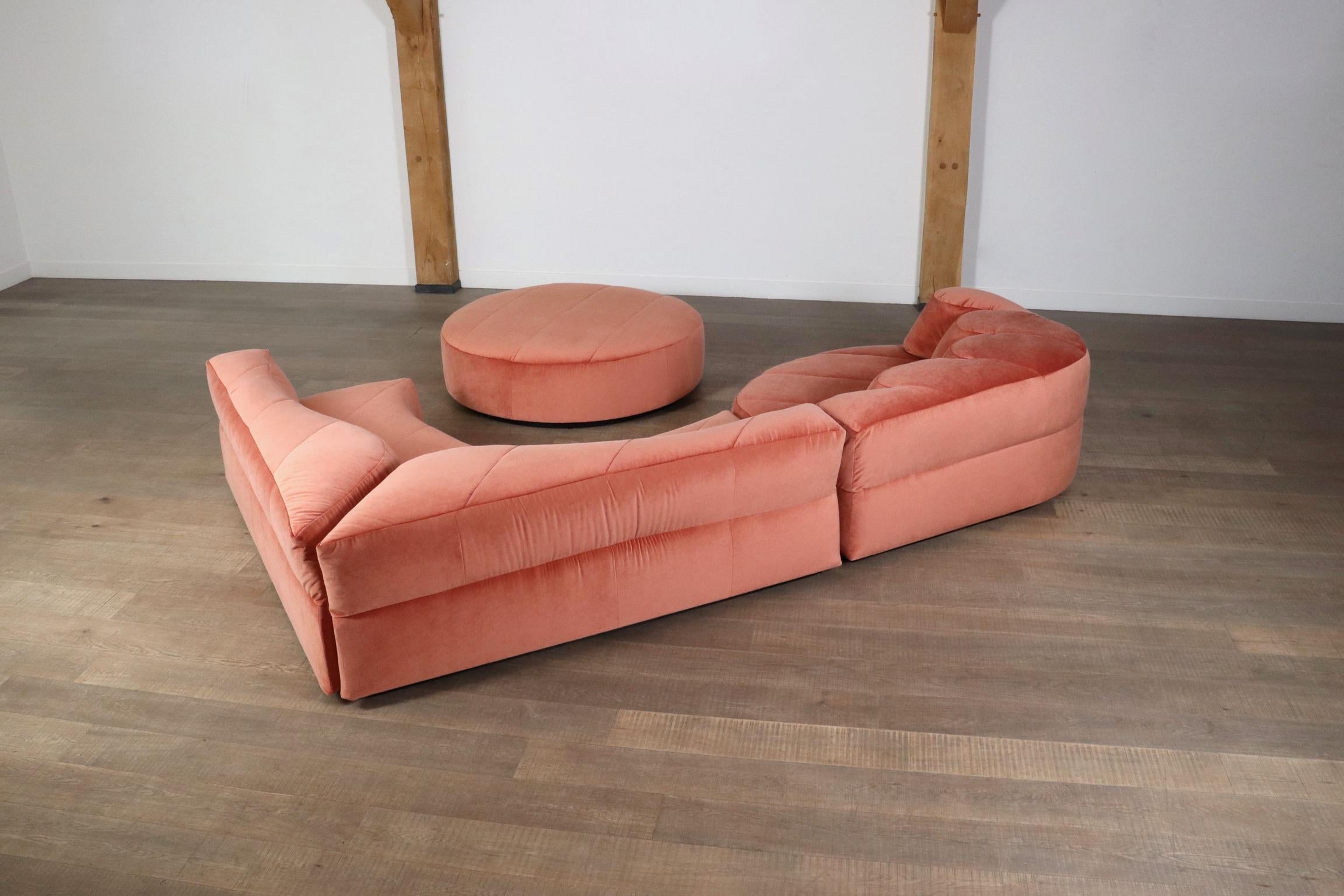 Roche Bobois “Paysage” Sofa In Coral Velvet By Hans Hopfer For Roche Bobois 1974 10