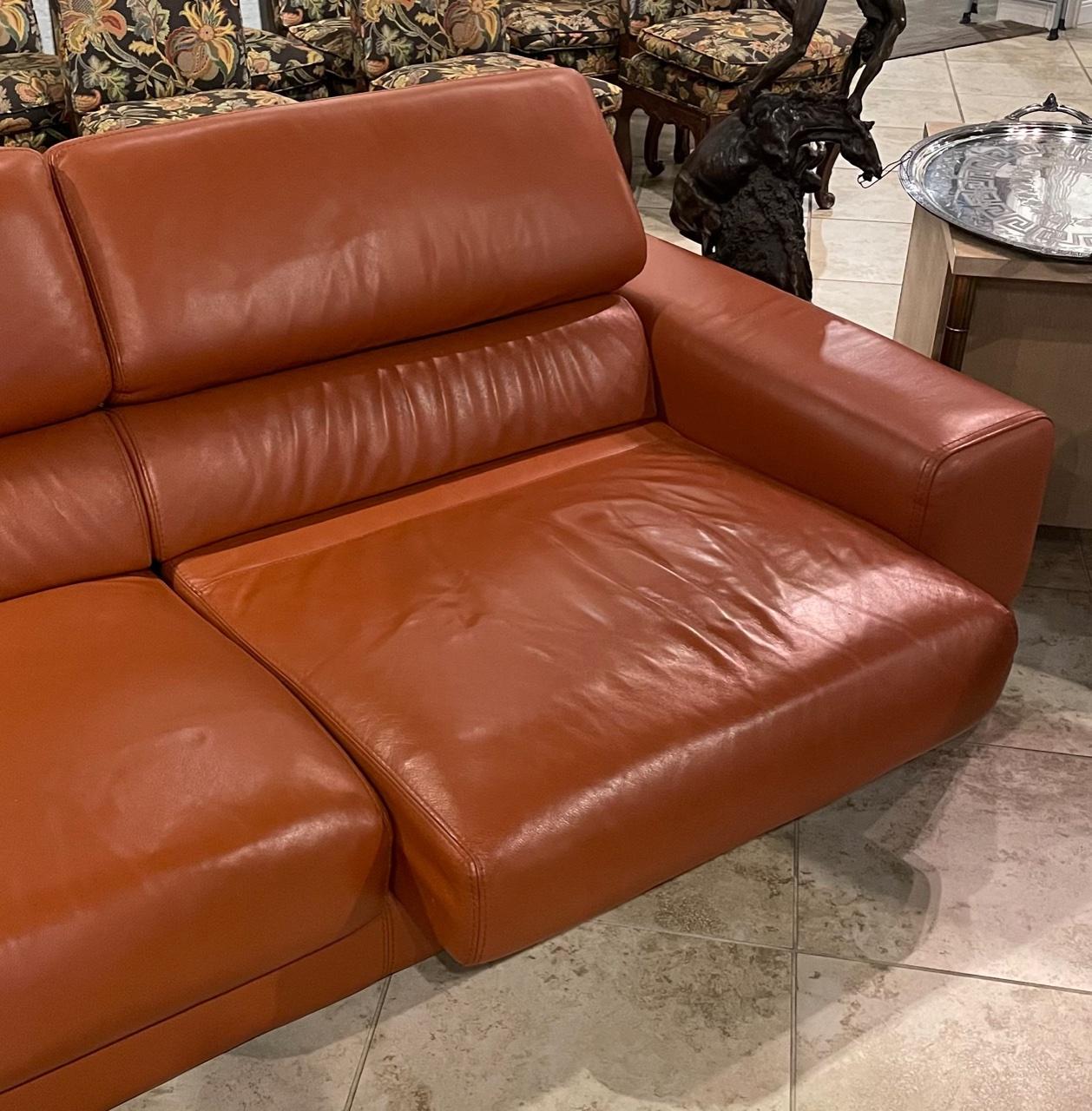 Roche Bobois Sectional 'Movement' Leather Sofa with Adjustable Seats and Backs In Good Condition In Ft. Lauderdale, FL