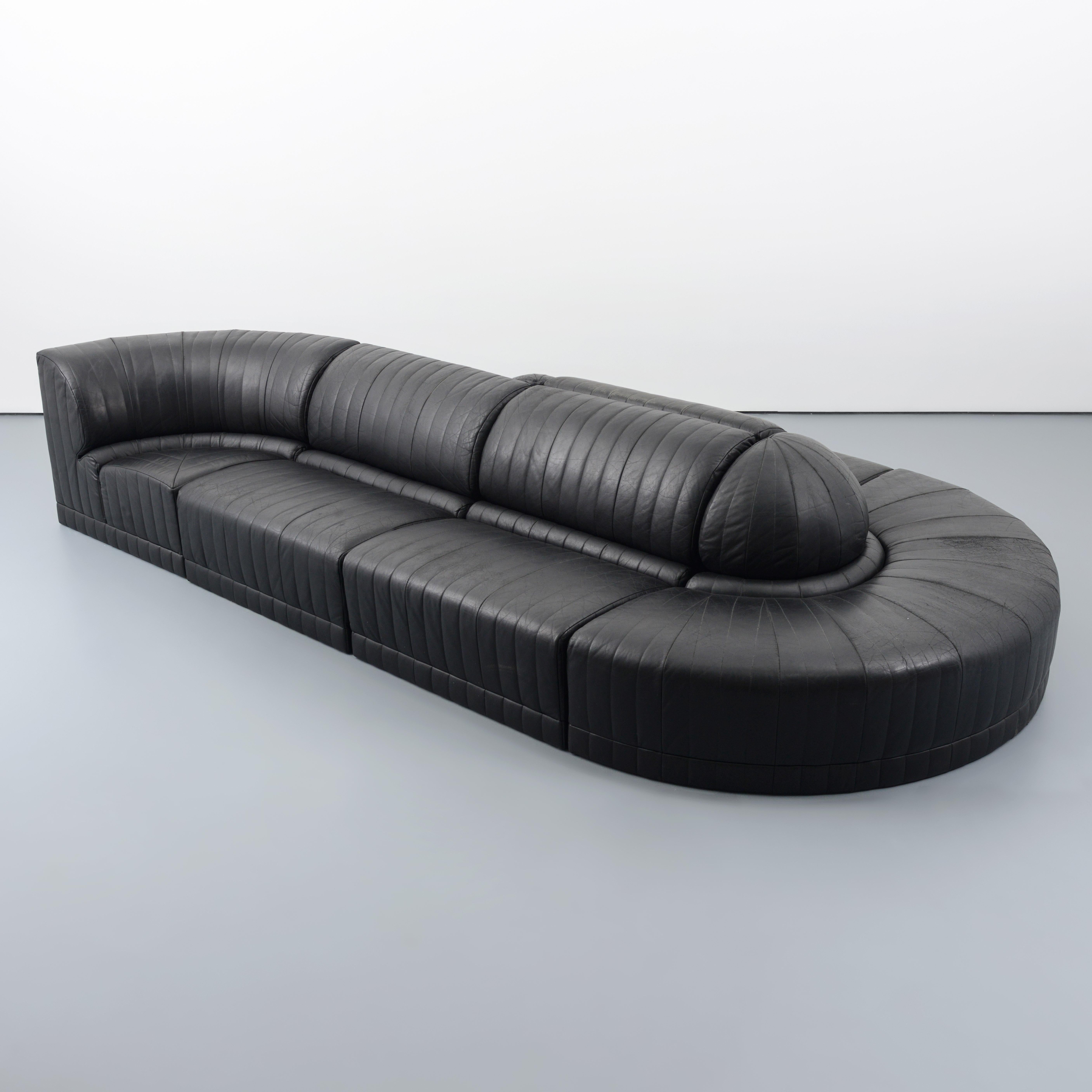 Roche Bobois Sectional Sofa, 6 pcs. In Good Condition In Lake Worth Beach, FL