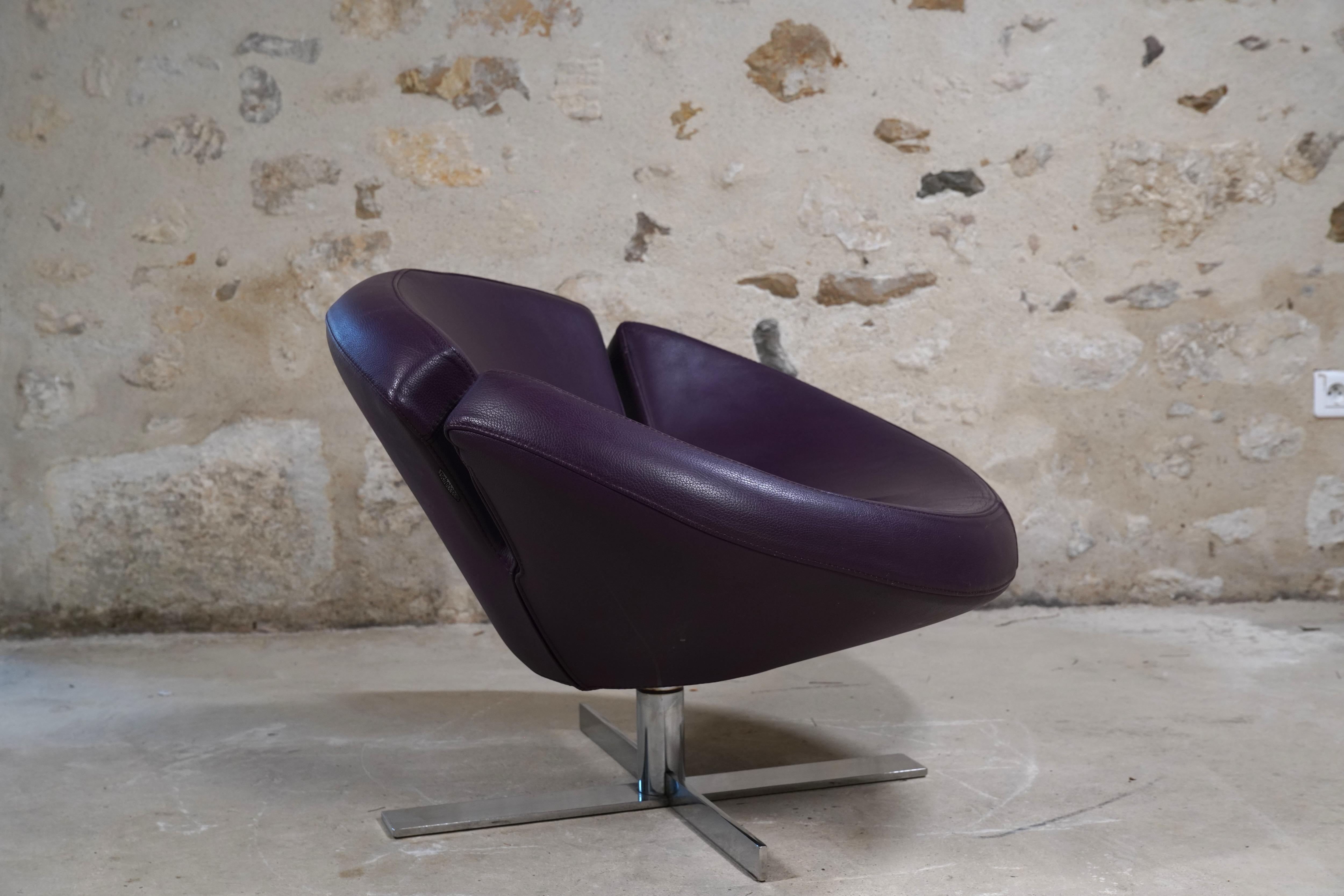 Roche Bobois 'Signet' Chair by Robert Tapanassi & Maurizio Manzoni, 2011 In Good Condition In Malibu, US
