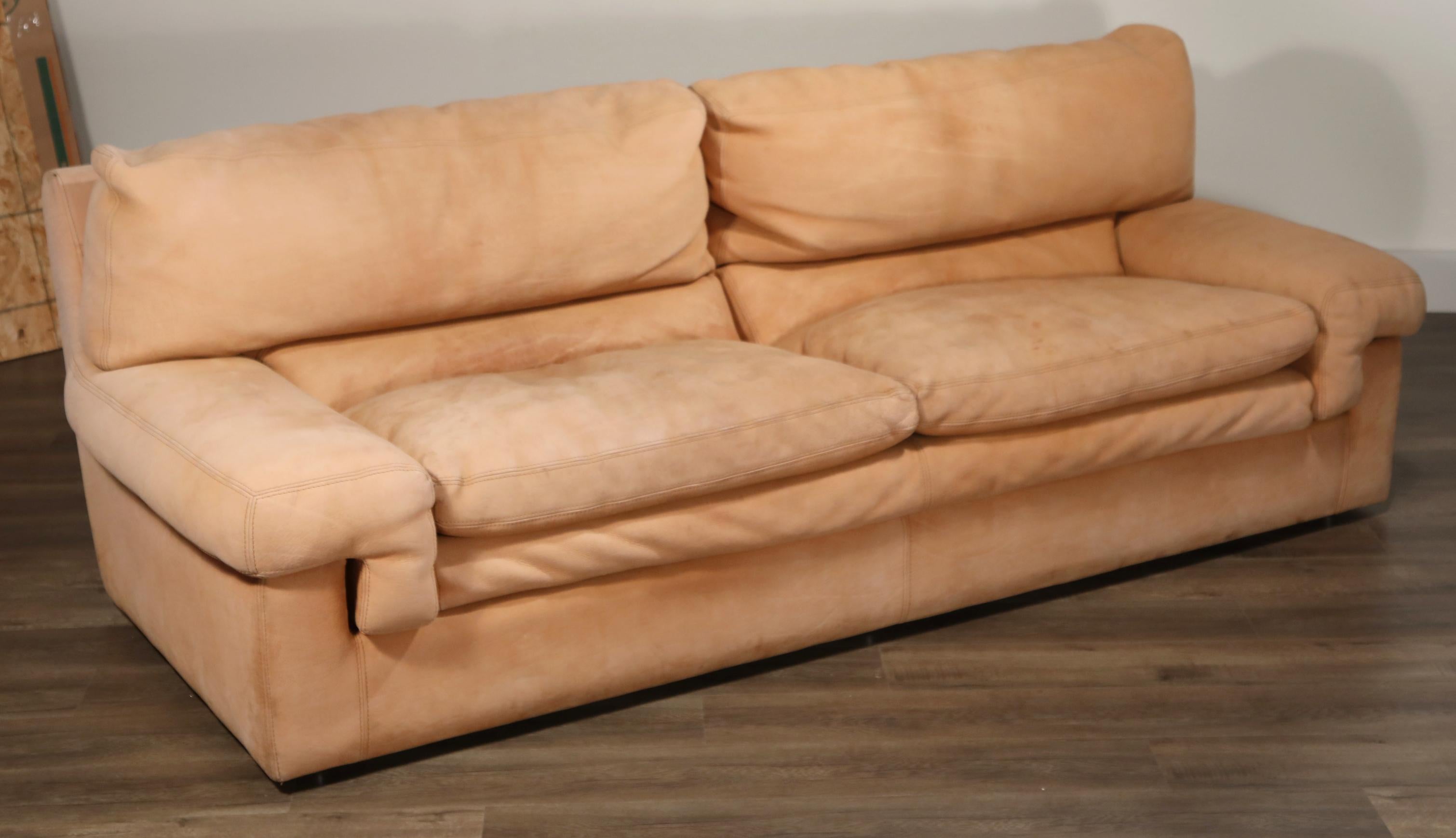 Roche Bobois Sofa und Sessel aus nacktem Leder mit natürlichem Finish:: um 1980er Jahre 5