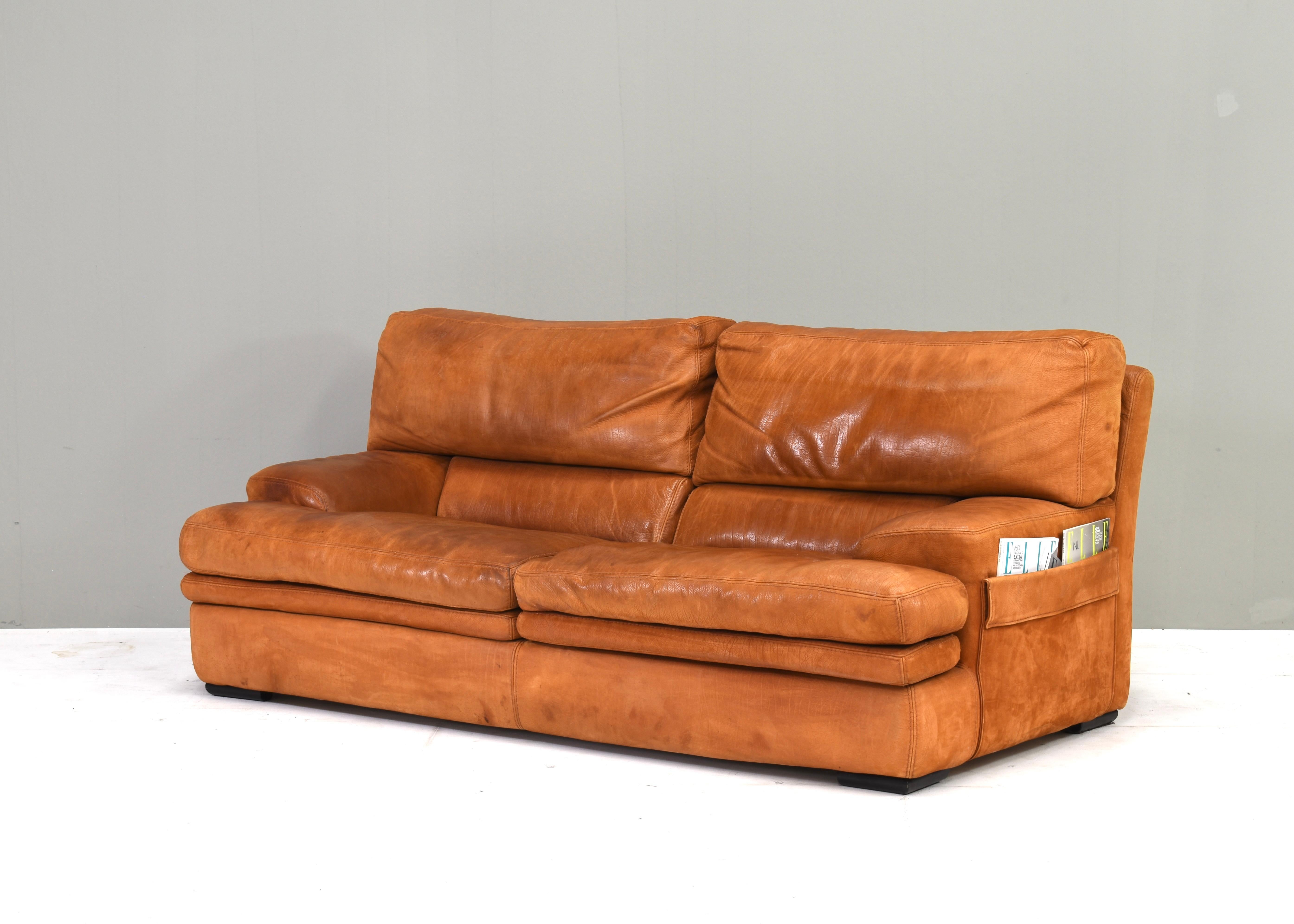 Mid-Century Modern Roche Bobois sofa in patinated Tan / Cognac leather – France, circa 1970/80 For Sale