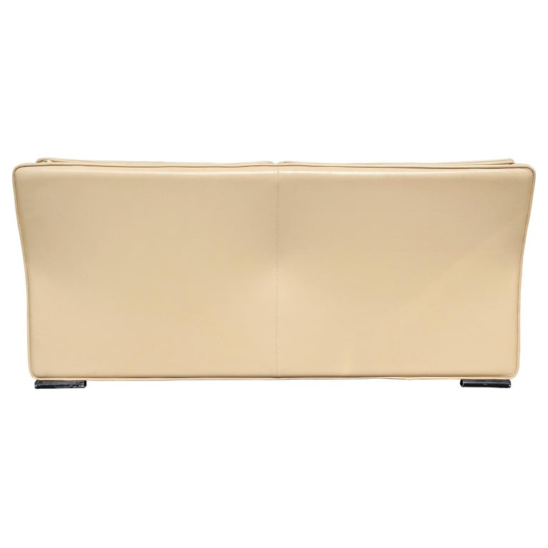 Late 20th Century Roche Bobois Style Brunati Postmodern Italian Leather Two-Seat Sofa / Settee
