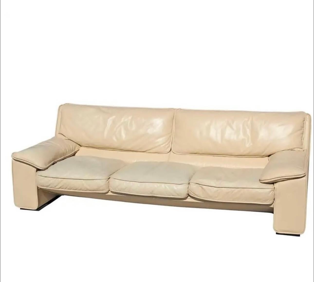 Brunati Postmodern Italian leather  sofa. Light wear too 2 seats as seen in photos have since been professionally restored and I can send additional  Overall good condition! 
I ship nationwide and can also provide a shipping rate. 