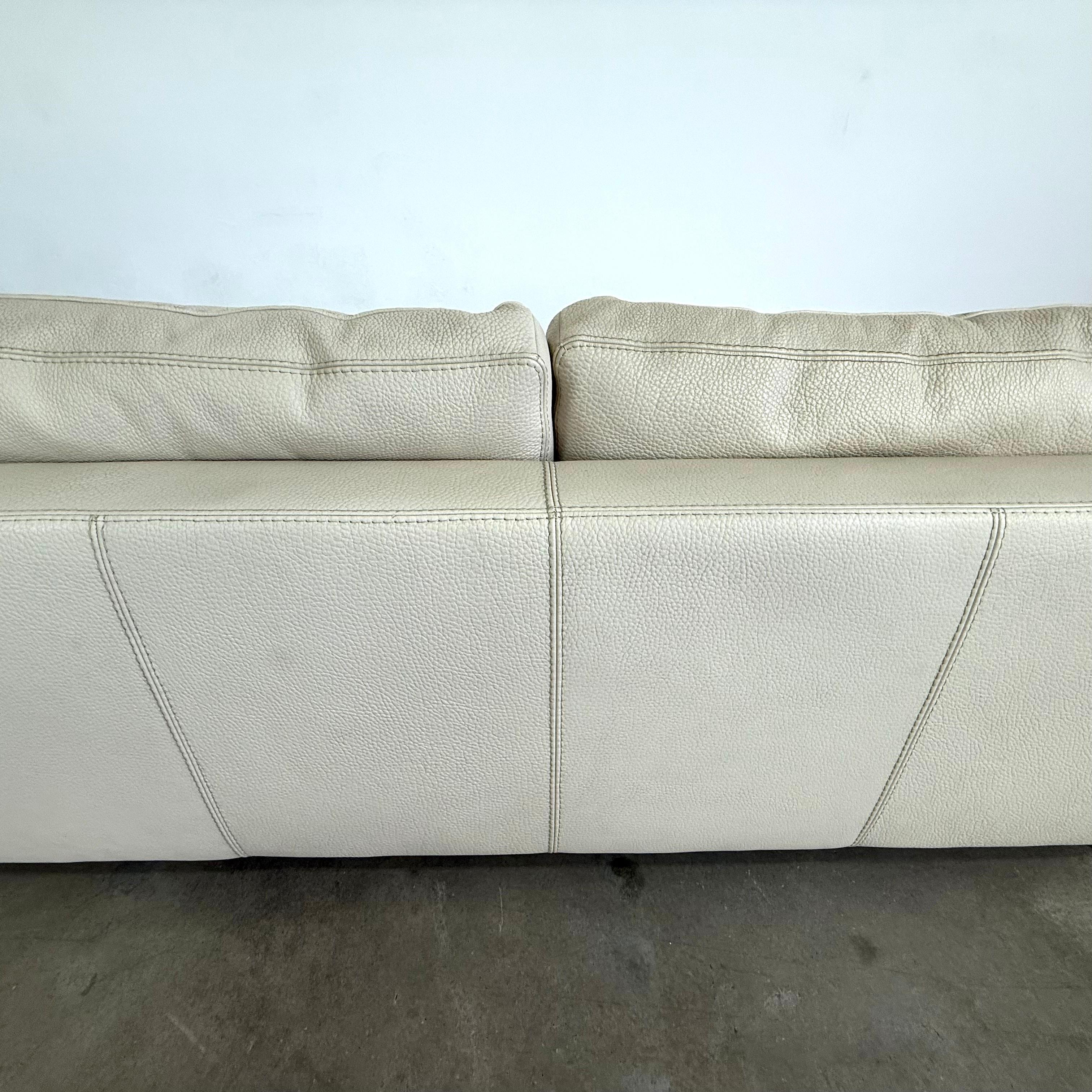 Roche Bobois White Leather Sofa For Sale 10