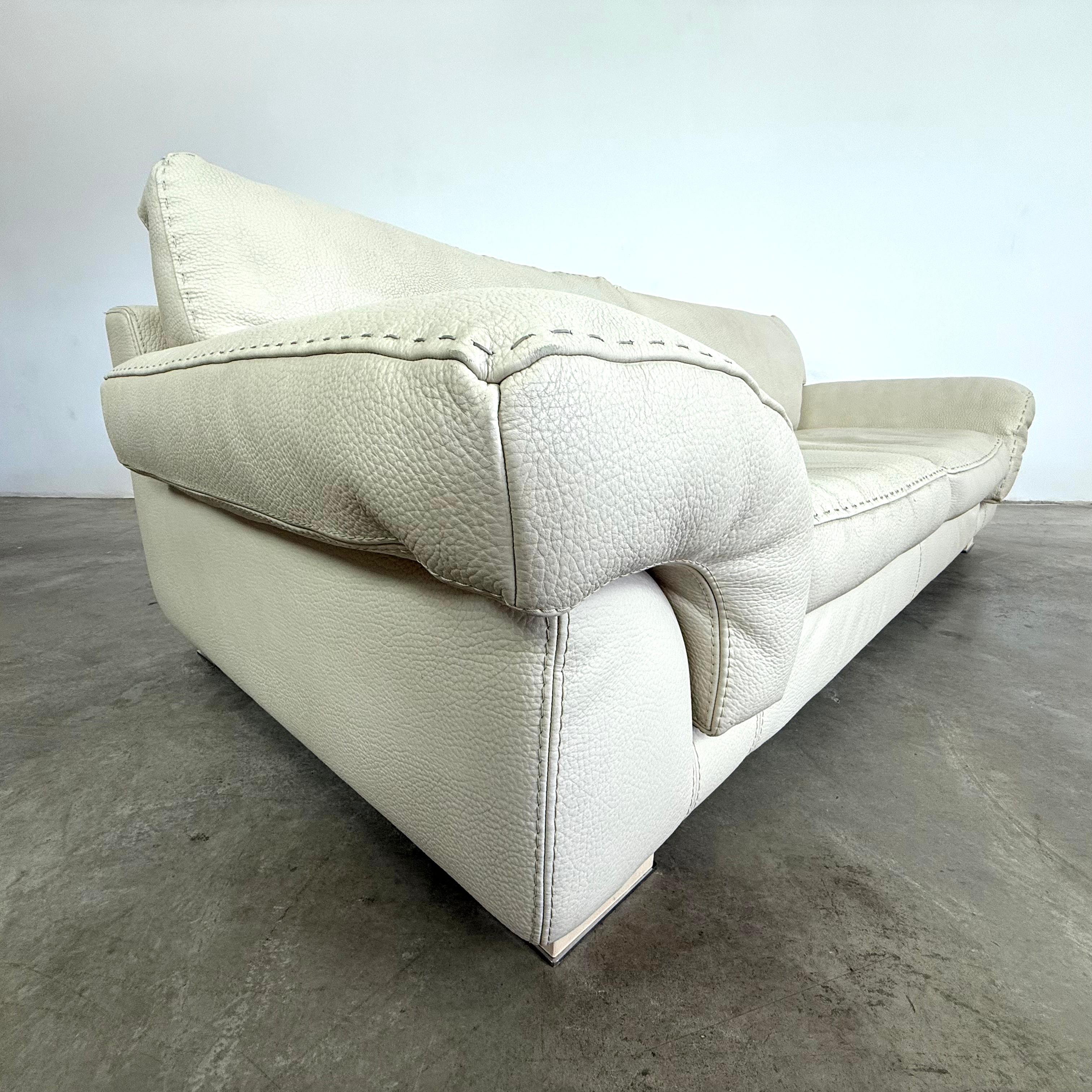 Roche Bobois White Leather Sofa In Good Condition For Sale In Bridgeport, CT