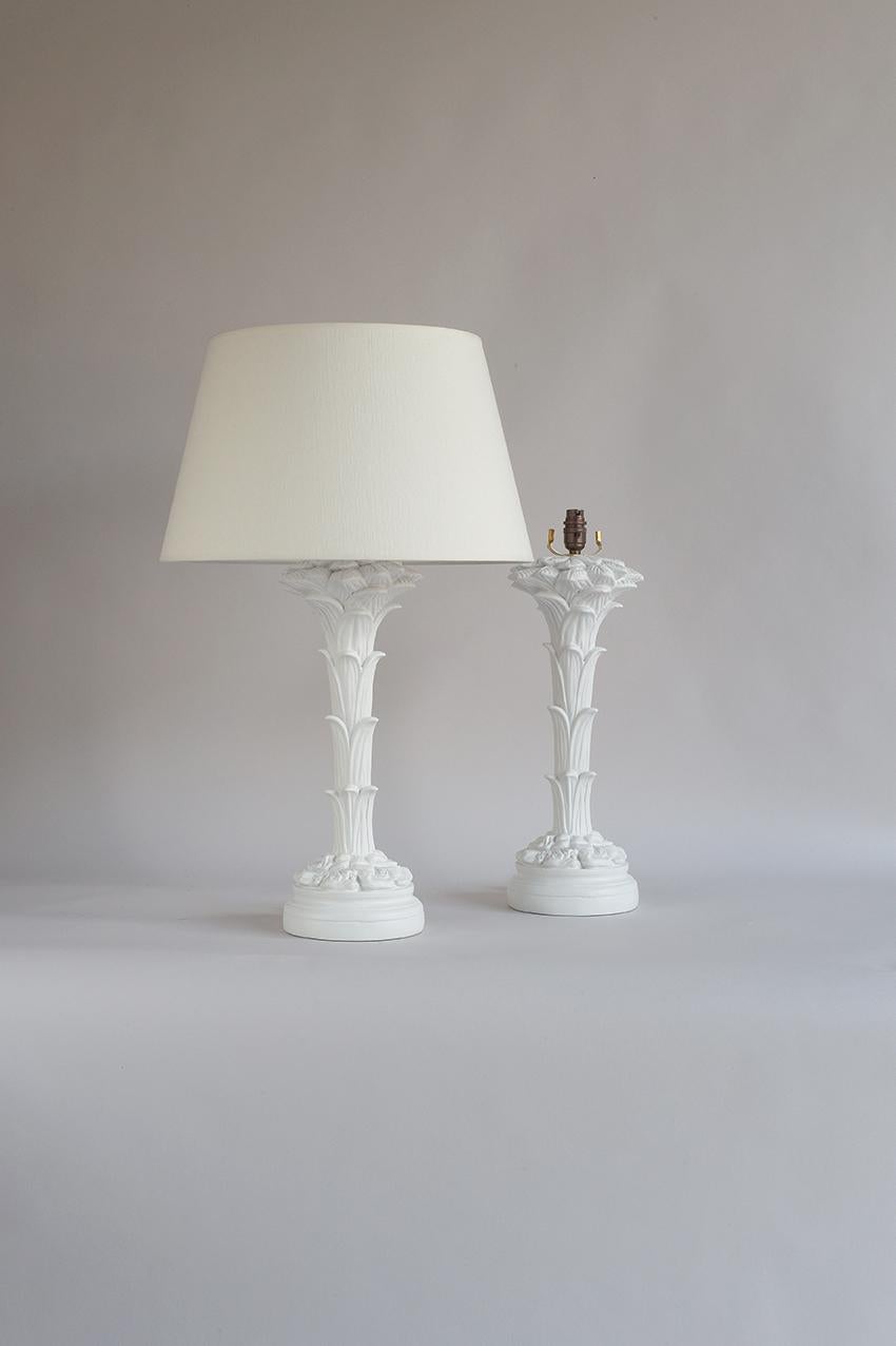 Fait main Roche Palm Table Lamp en vente