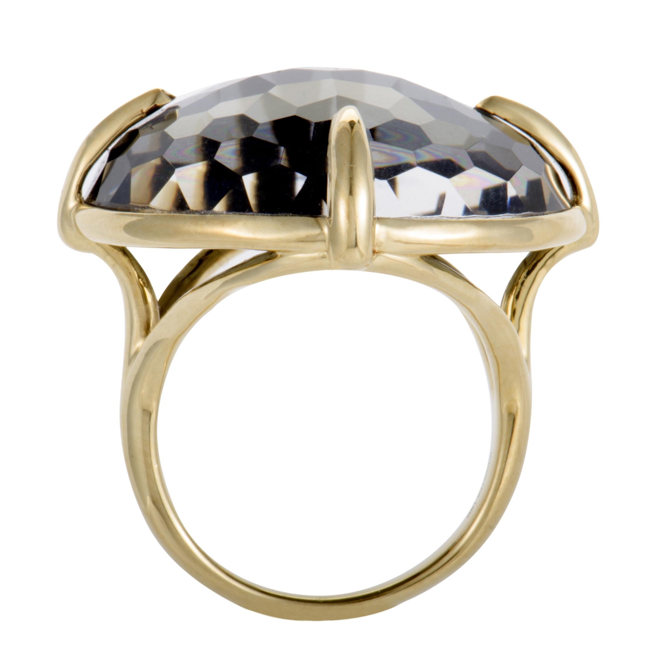 The captivating contrasting effect of warm 18K yellow gold and dark hematite offers prestigious, alluring appeal in this gorgeous Ippolita ring designed for the splendid “Lollipop” collection.
Ring Top Dimensions: 26mm x 26mm