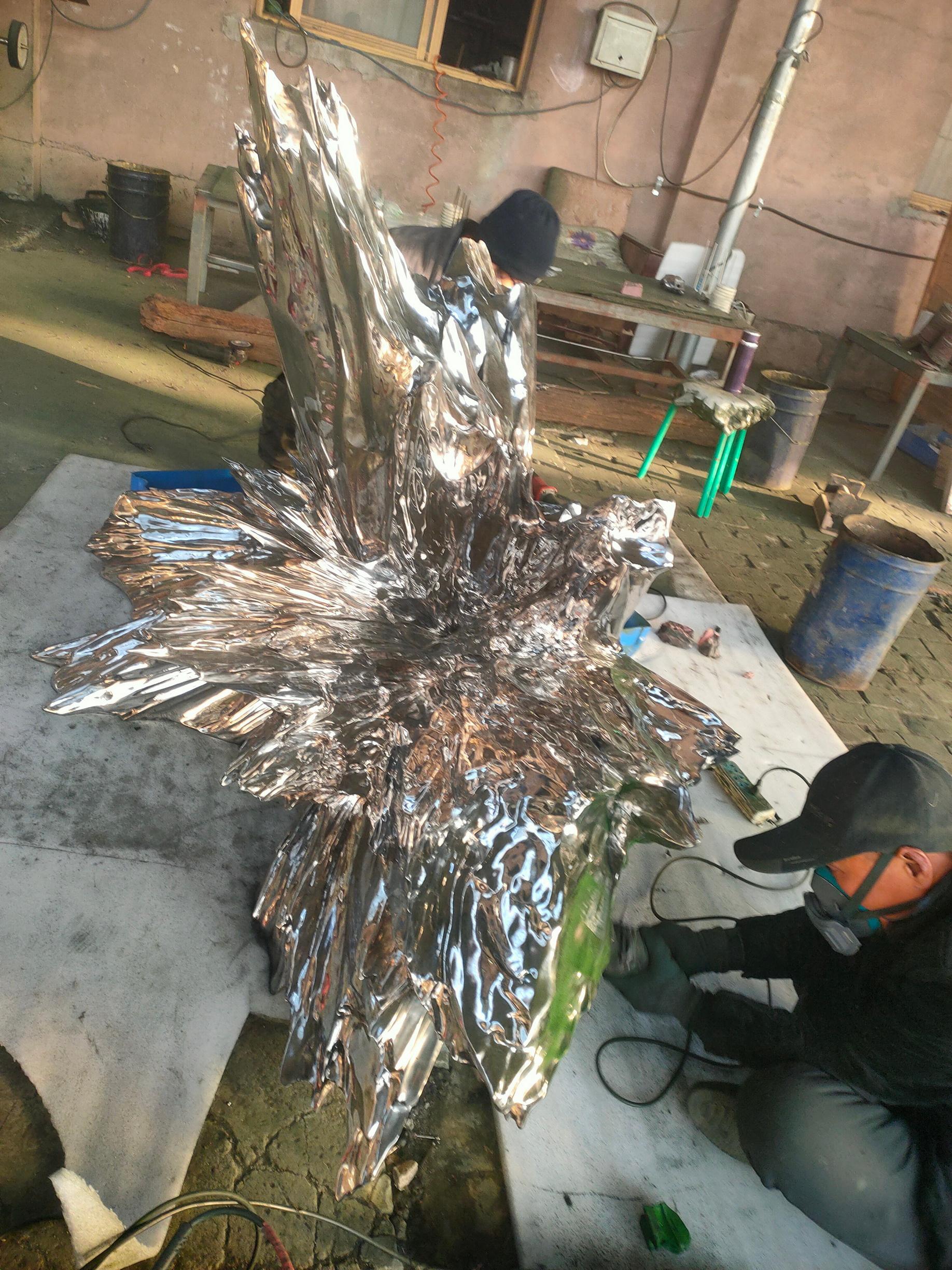 Scultura Rock Corner, Collezione Spectra in vendita 4