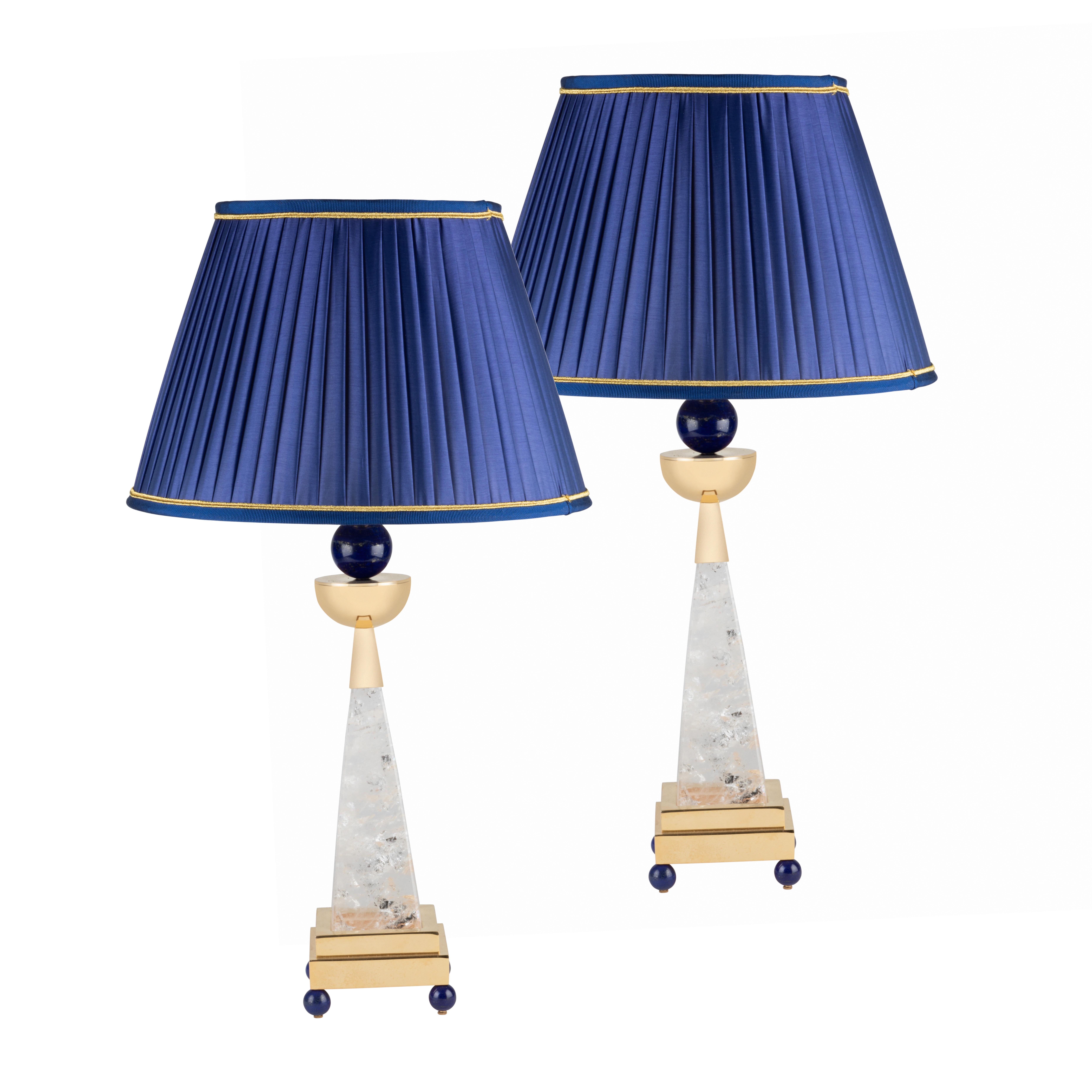 Amazing pair of lamps in Lapis Lazuli, rock crystal and 24 k Goldplated.
Unique.
Made in Paris.