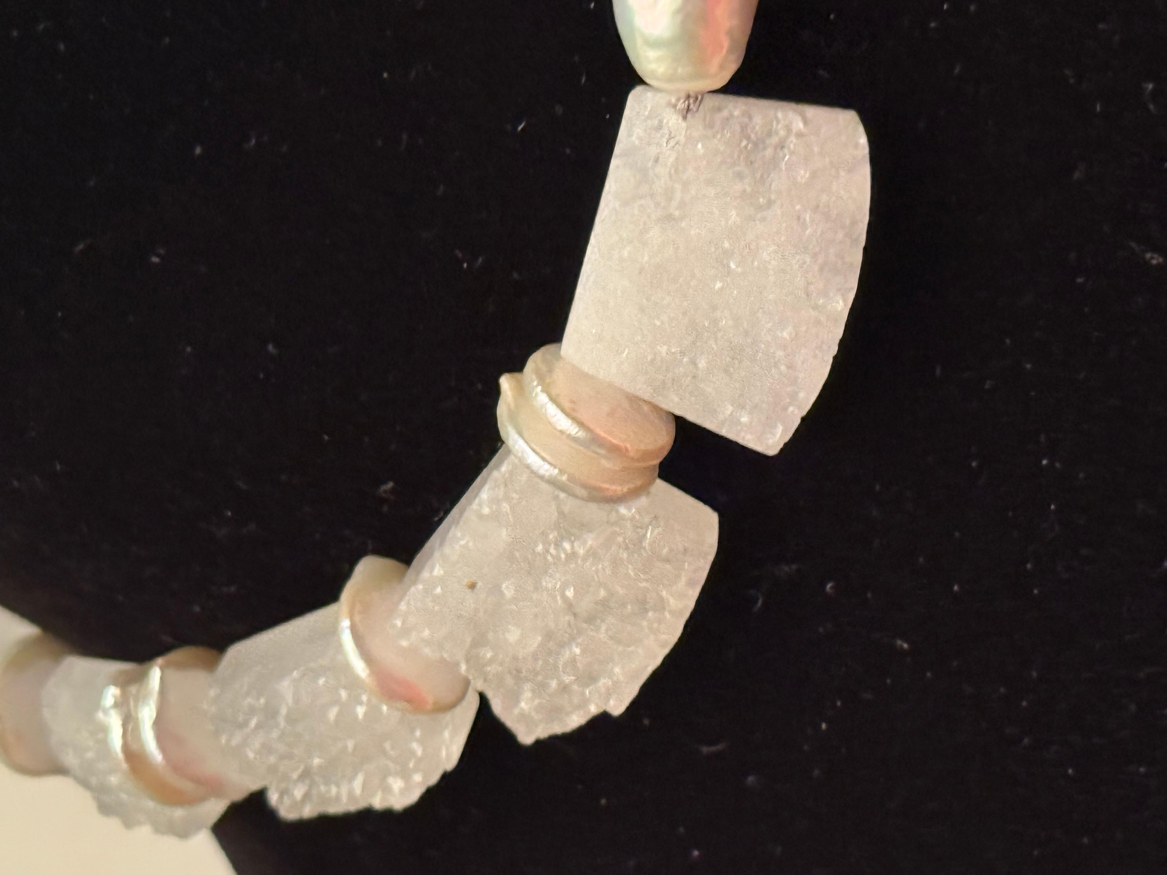 Collana di cristalli di rocca e perle in vendita 5
