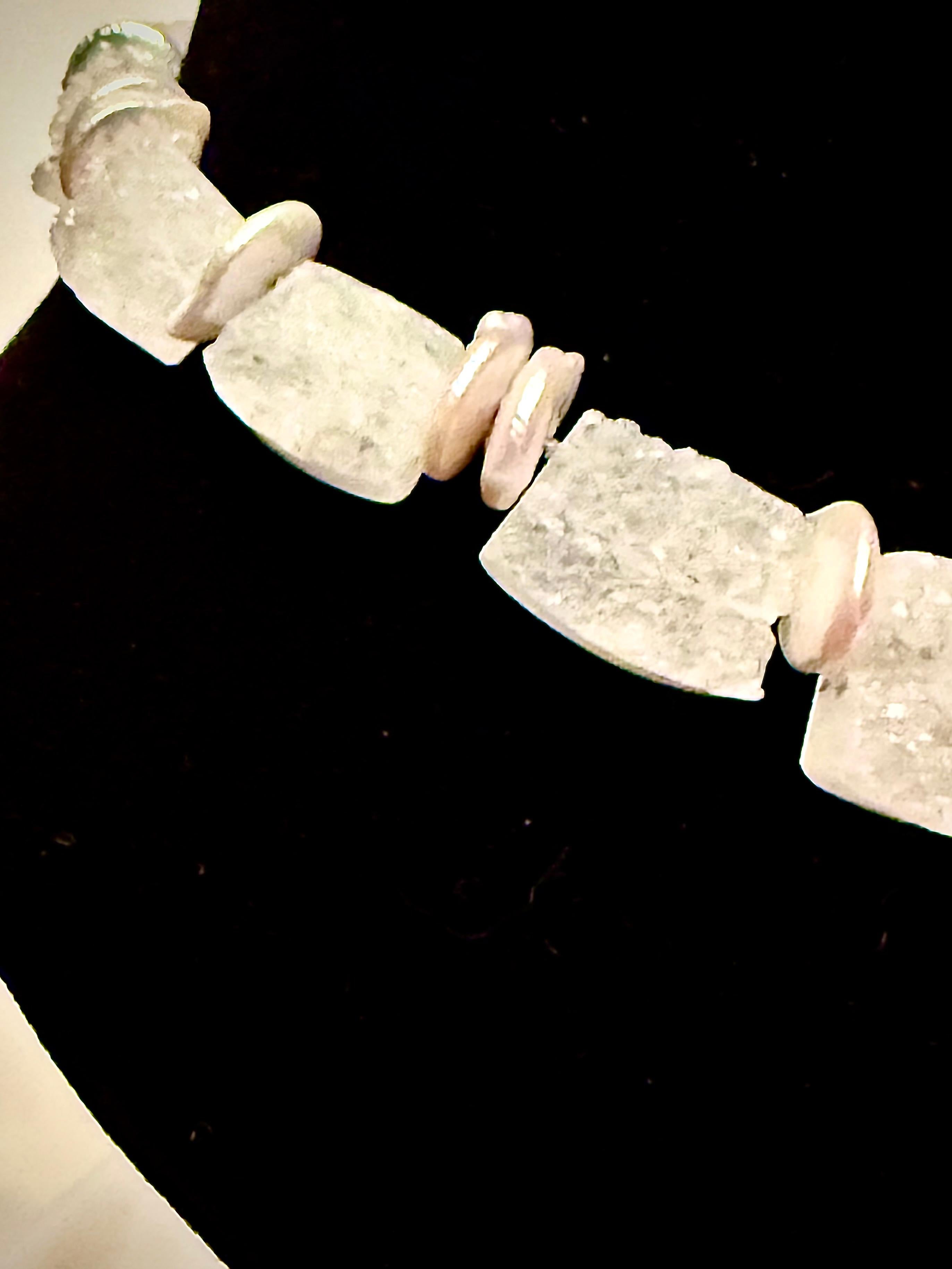 Collana di cristalli di rocca e perle in vendita 6
