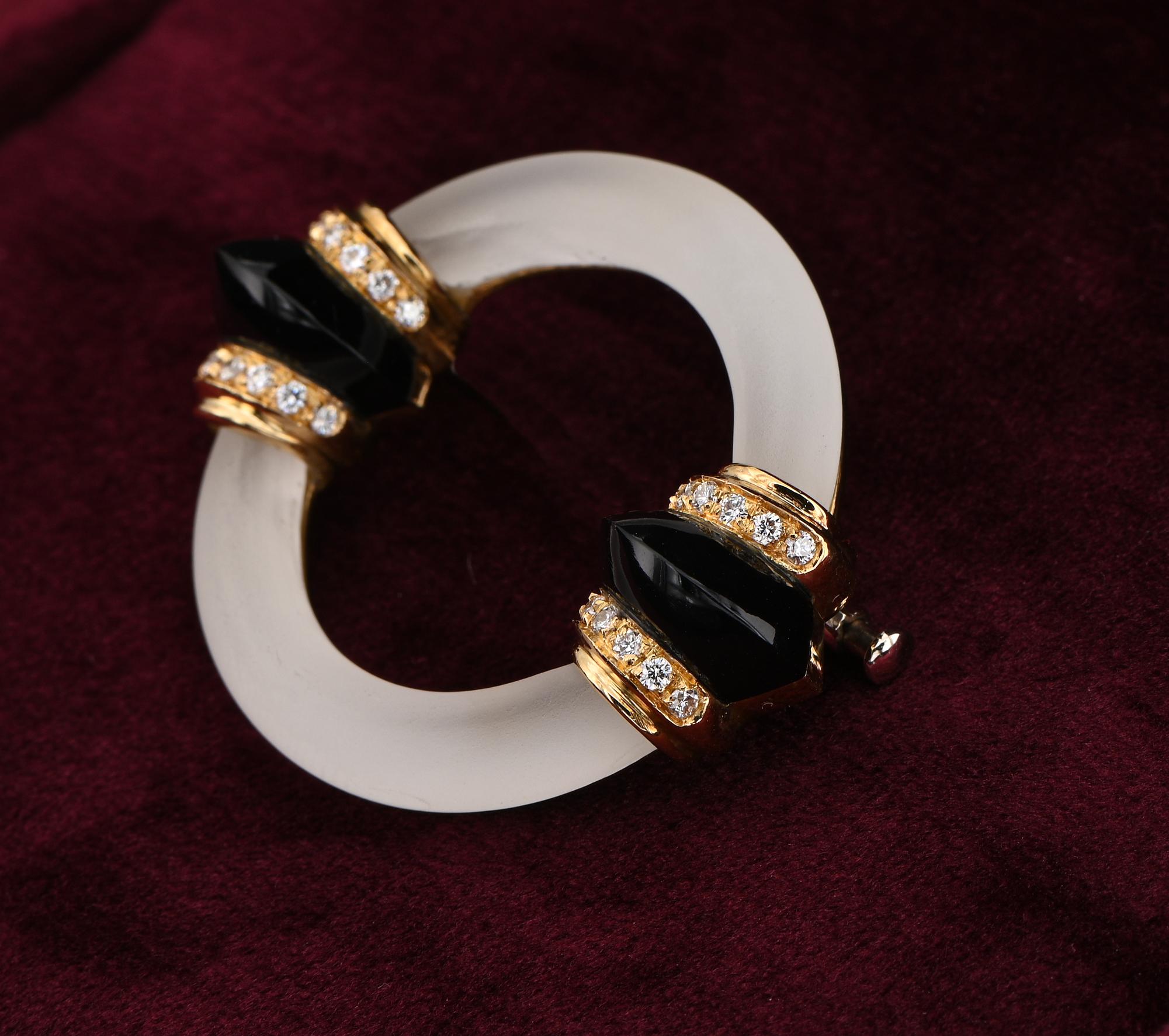 Rock Crystal Black Onyx Diamond Brooch 18 KT In Good Condition For Sale In Napoli, IT