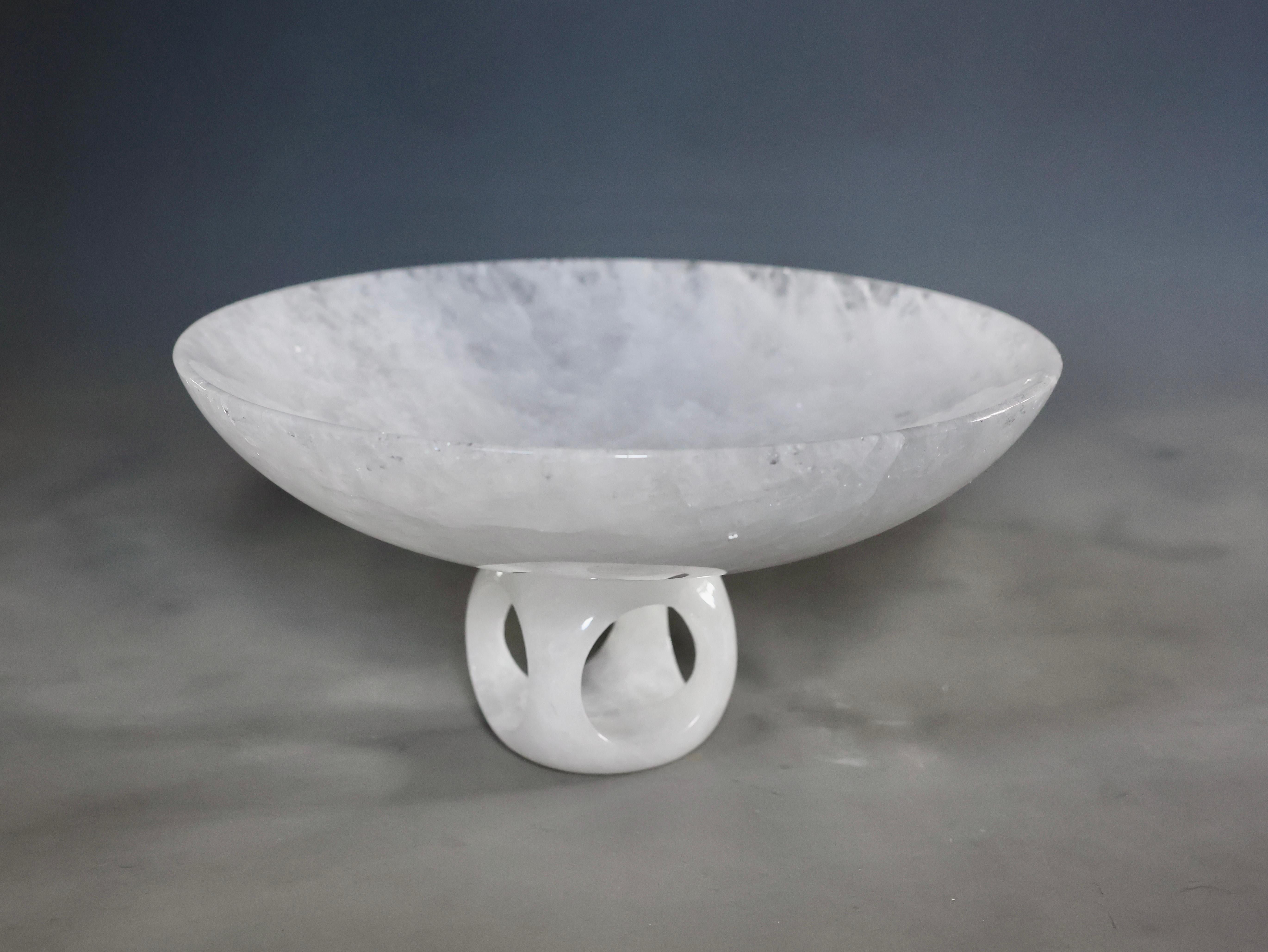 XXIe siècle et contemporain Centre de table en cristal de roche par Phoenix en vente
