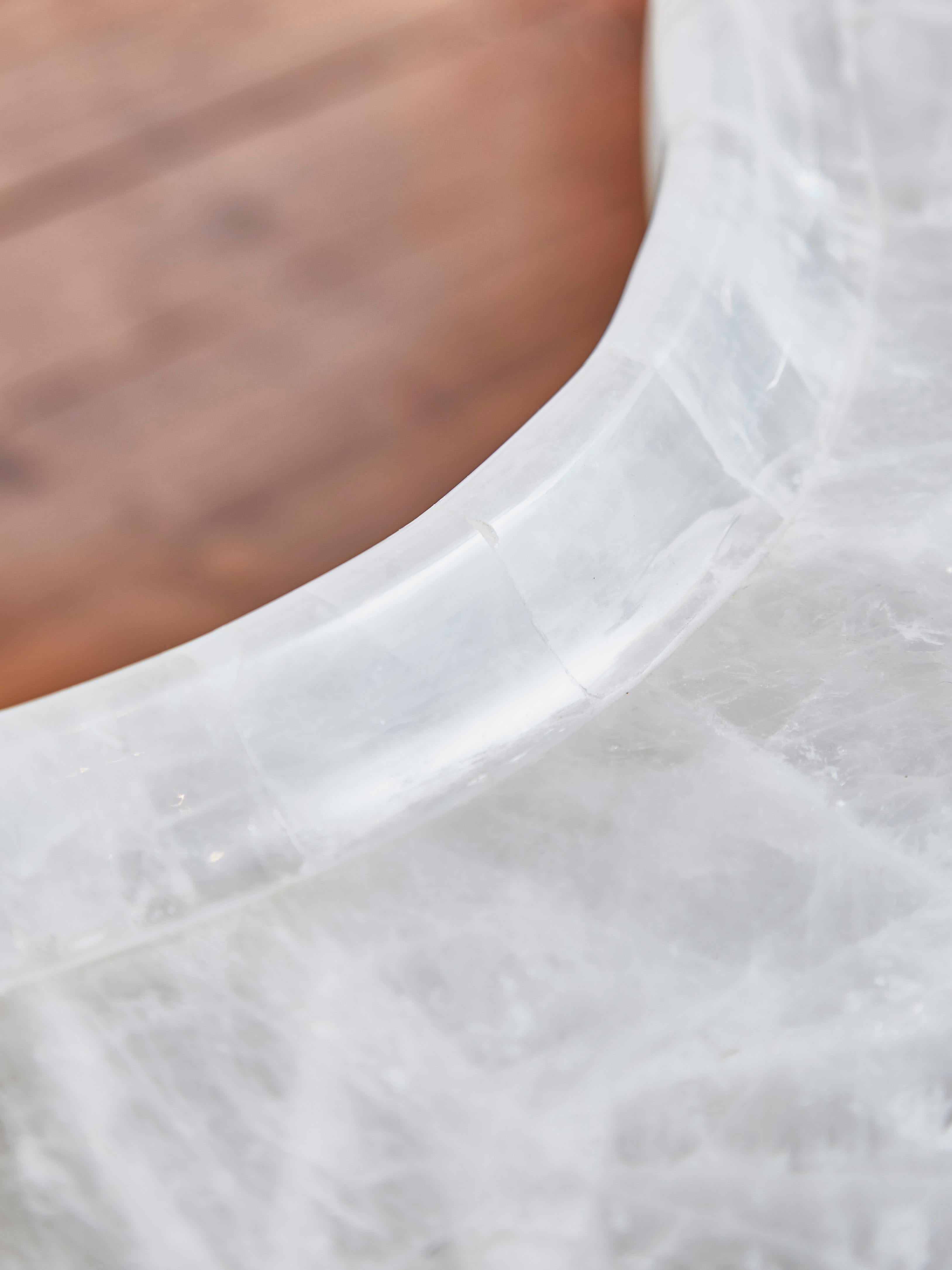 Mid-Century Modern Table basse en cristal de roche de Studio Glustin en vente