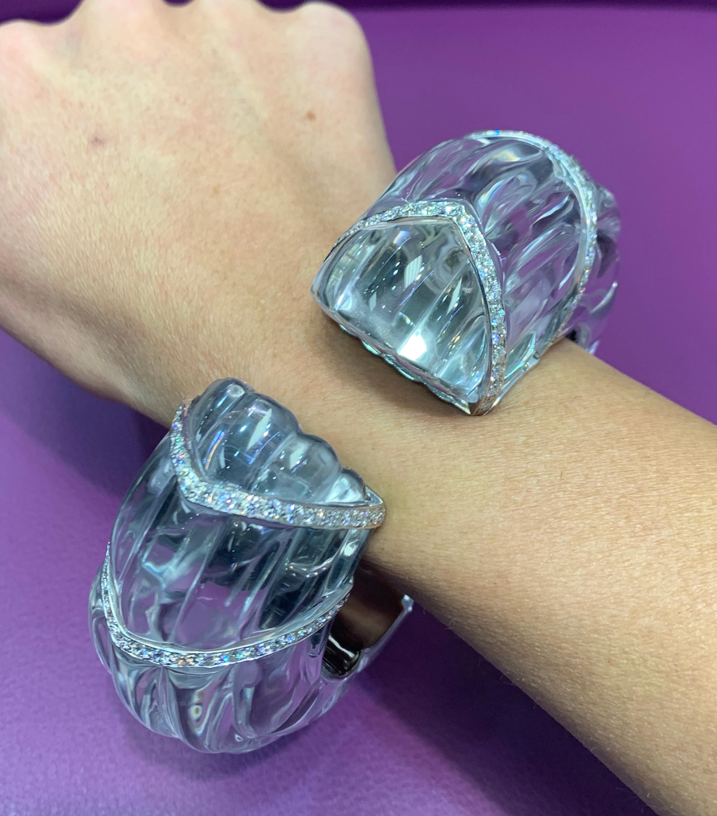 Rock Crystal & Diamond Oversized Cuff Bracelet

Gold Type: 18K White Gold 

Measurements: 2.5