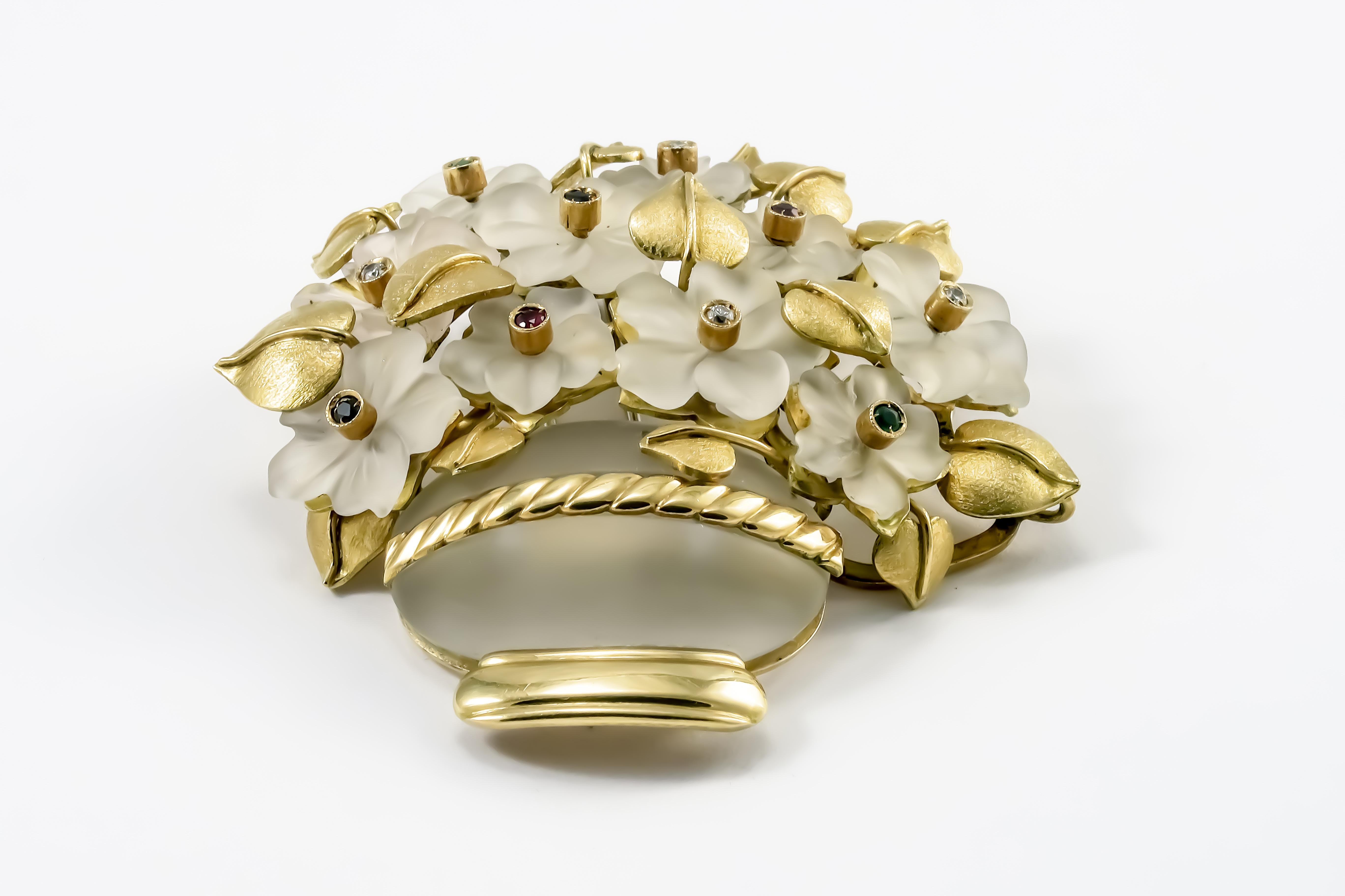 Contemporary Rock Crystal, Diamond, Sapphire, Rubies Flower 18 Karat Yellow Gold Brooch For Sale