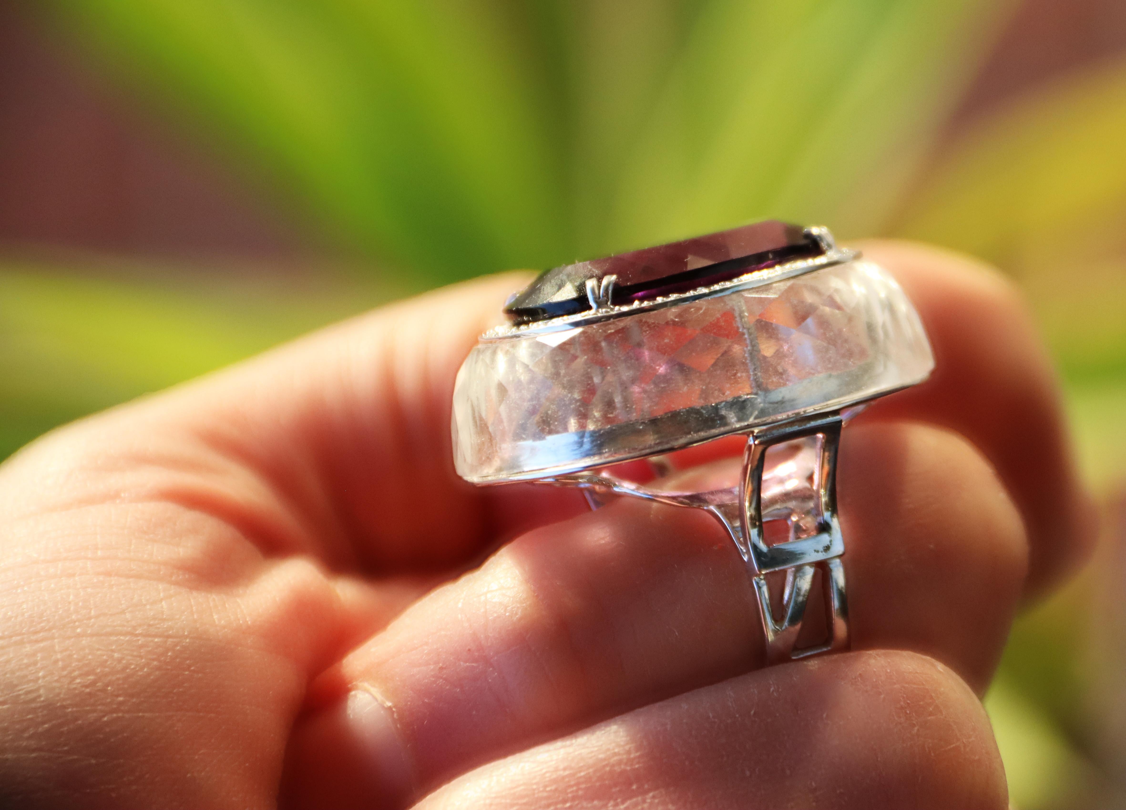 Rock Crystal Diamonds Amethyst 18 Karat White Gold Cocktail Ring In New Condition For Sale In Marcianise, IT