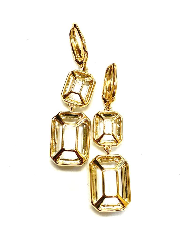 Taille émeraude Boucles d'oreilles Goshwara en cristal de roche et diamants en vente