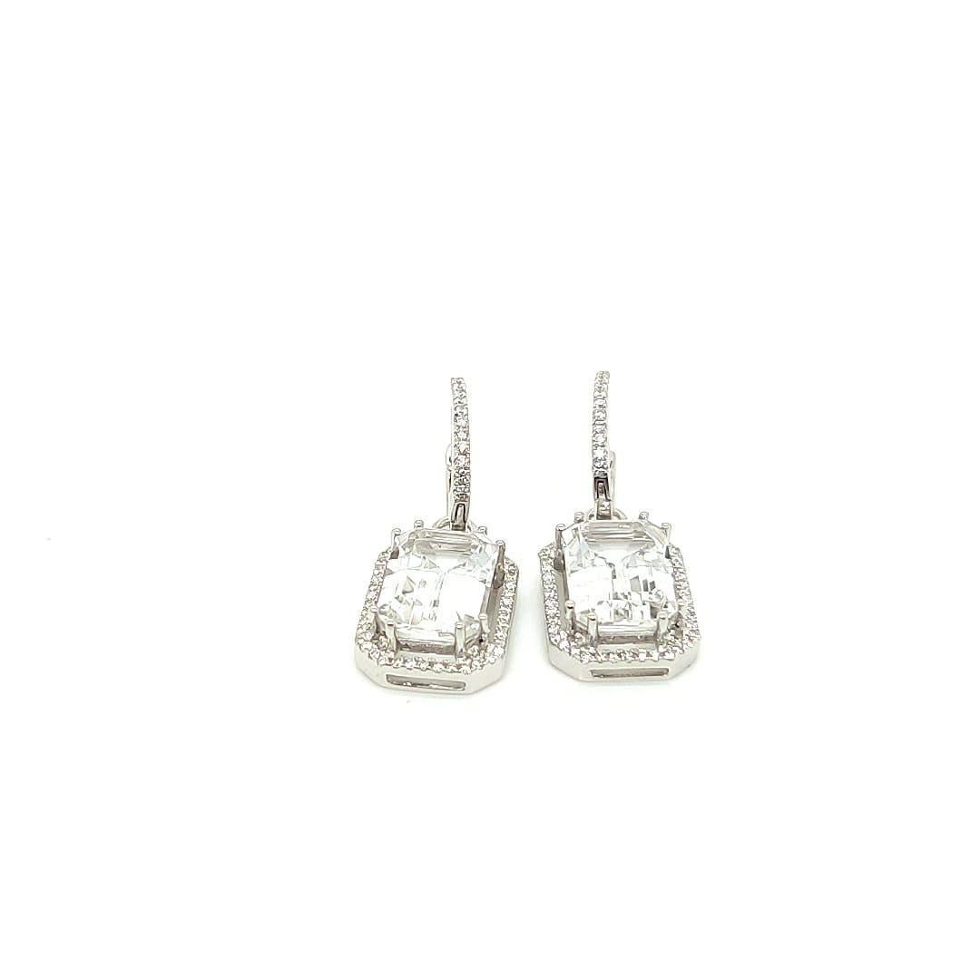 Goshwara Emerald Cut Rock Crystal And Diamond Earrings In New Condition For Sale In New York, NY