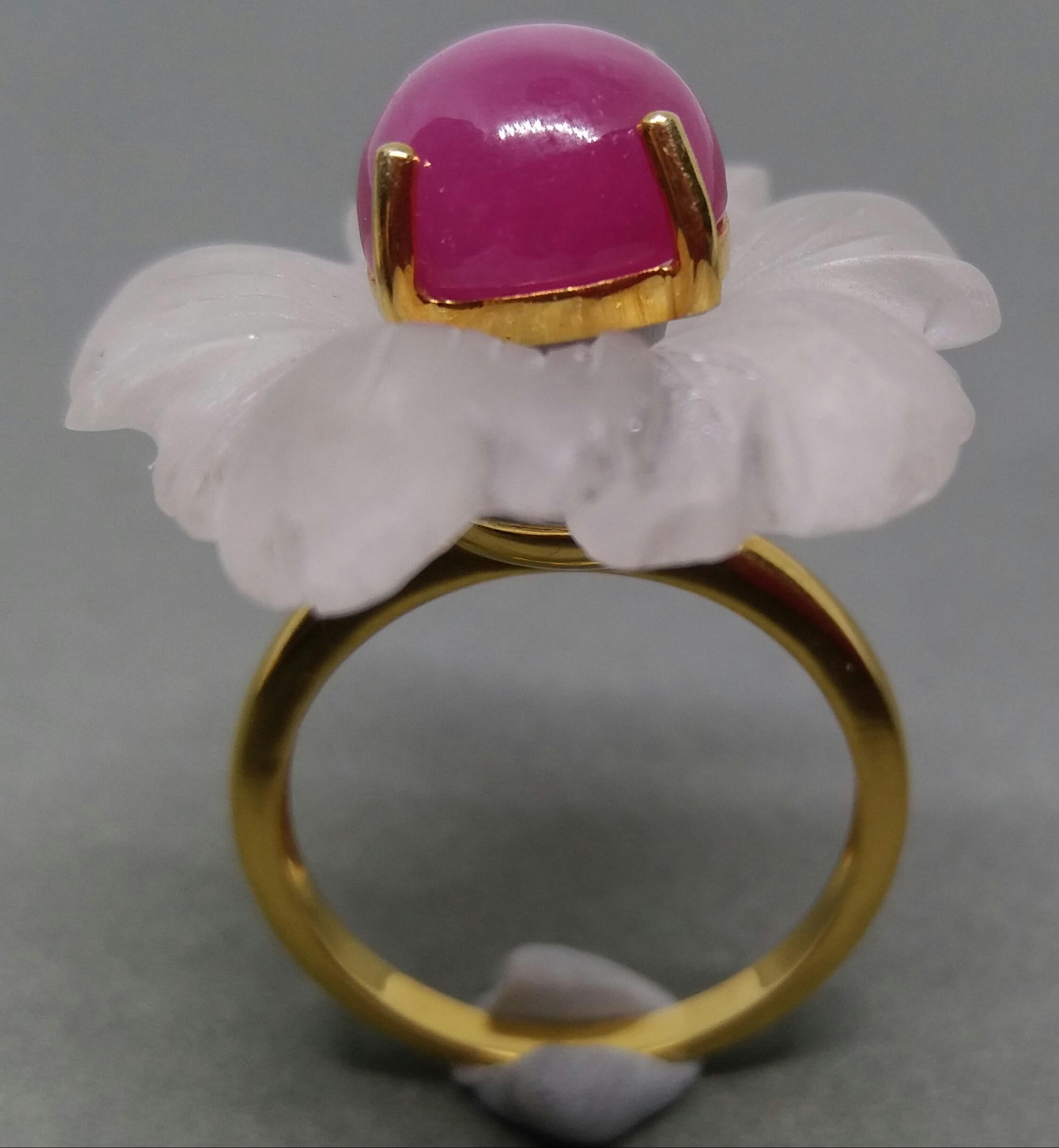 Rock Crystal Flower Natural Ruby Cabochon Solid 14 Karat Gold Fashion Ring For Sale 8