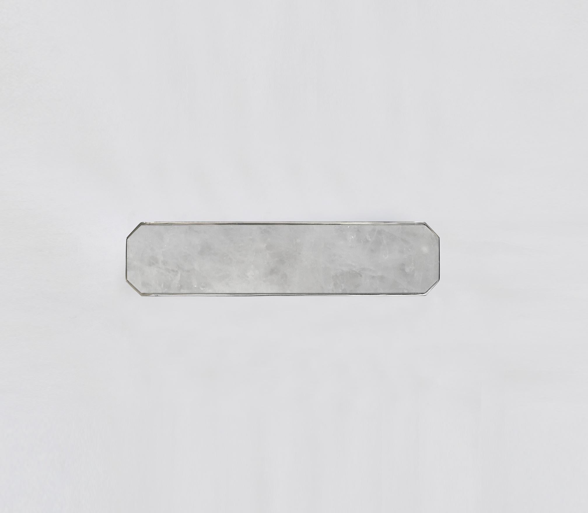 Achteckiger Griff aus Bergkristall mit vernickeltem Dekor. Erstellt von Phoenix Gallery, NYC.
Größe und Ausführung auf Anfrage.
