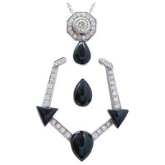 Rock Crystal, Onyx, Diamonds, 18 Karat White Gold Pendant Necklace.