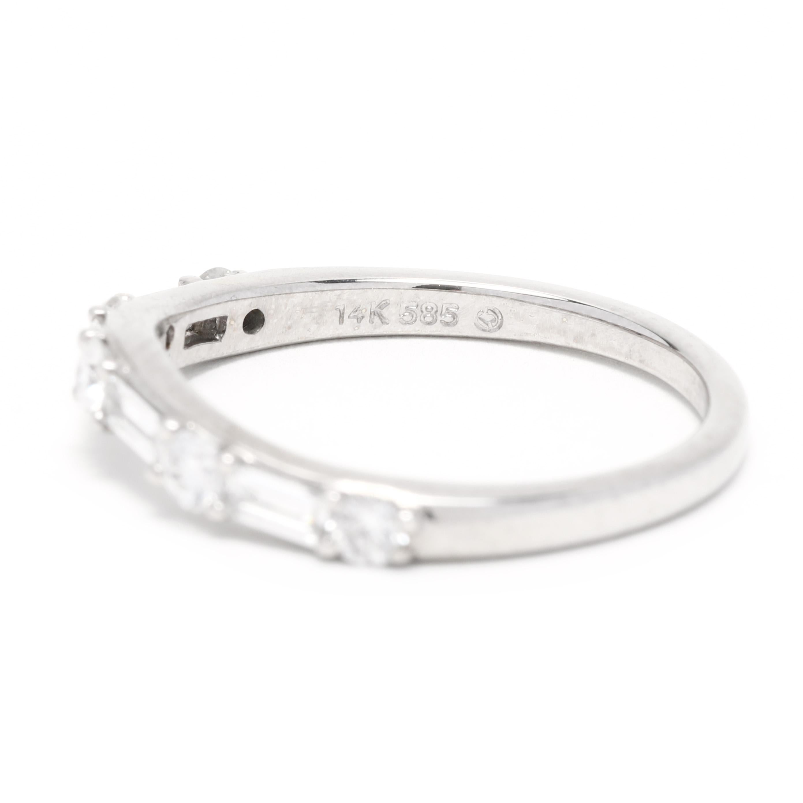 Women's or Men's Rock Crystal Quartz Diamond Cocktail Ring, 14K White Gold, Ring For Sale