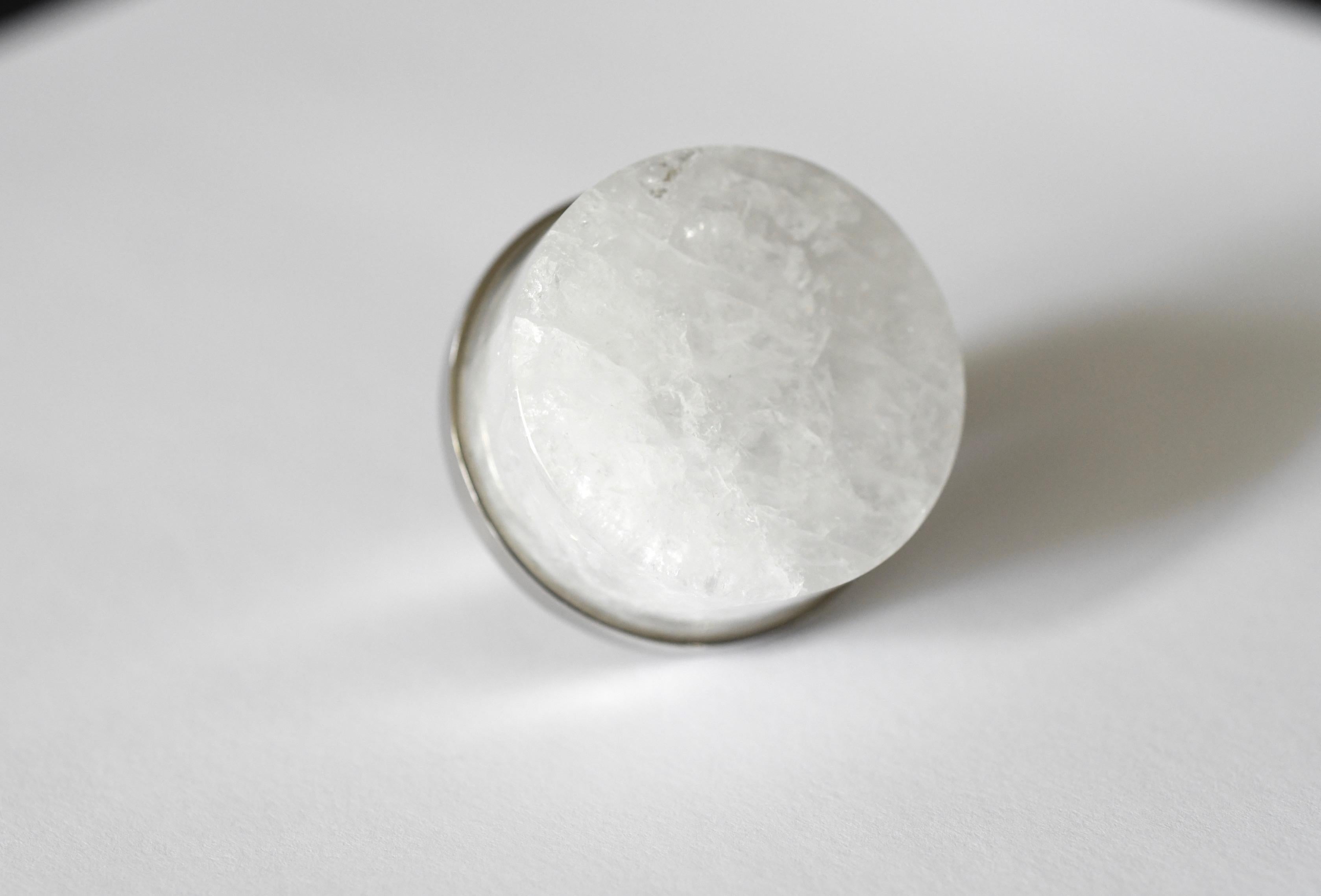 Circular form rock crystal quartz knob with nickel base. Created by Phoenix Gallery, NYC.
Custom size and finish upon request.