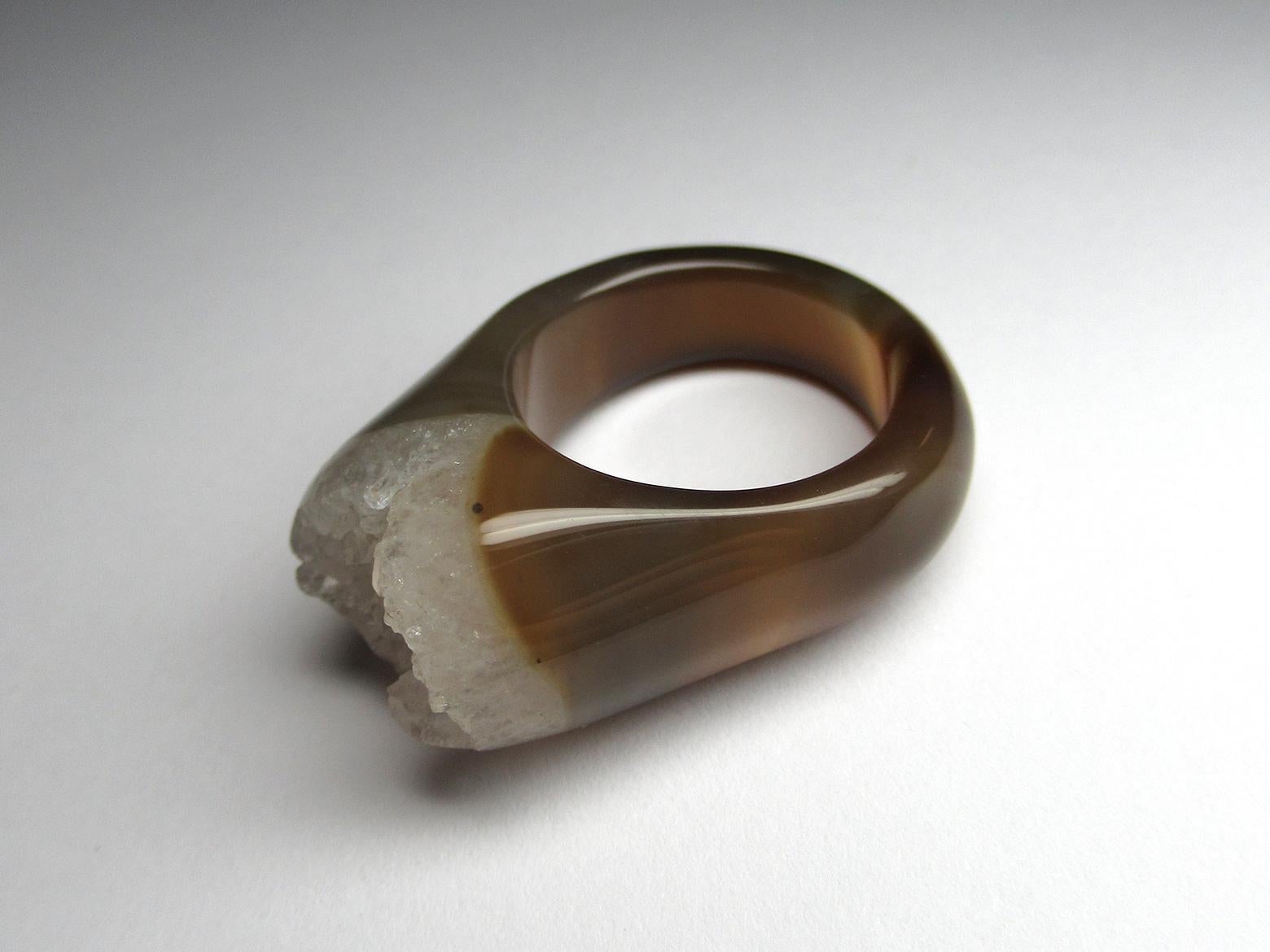Bague en cristal de roche solide Bicolor Uncut Clear Quartz Crystals Heal's Healing Unisex en vente 4