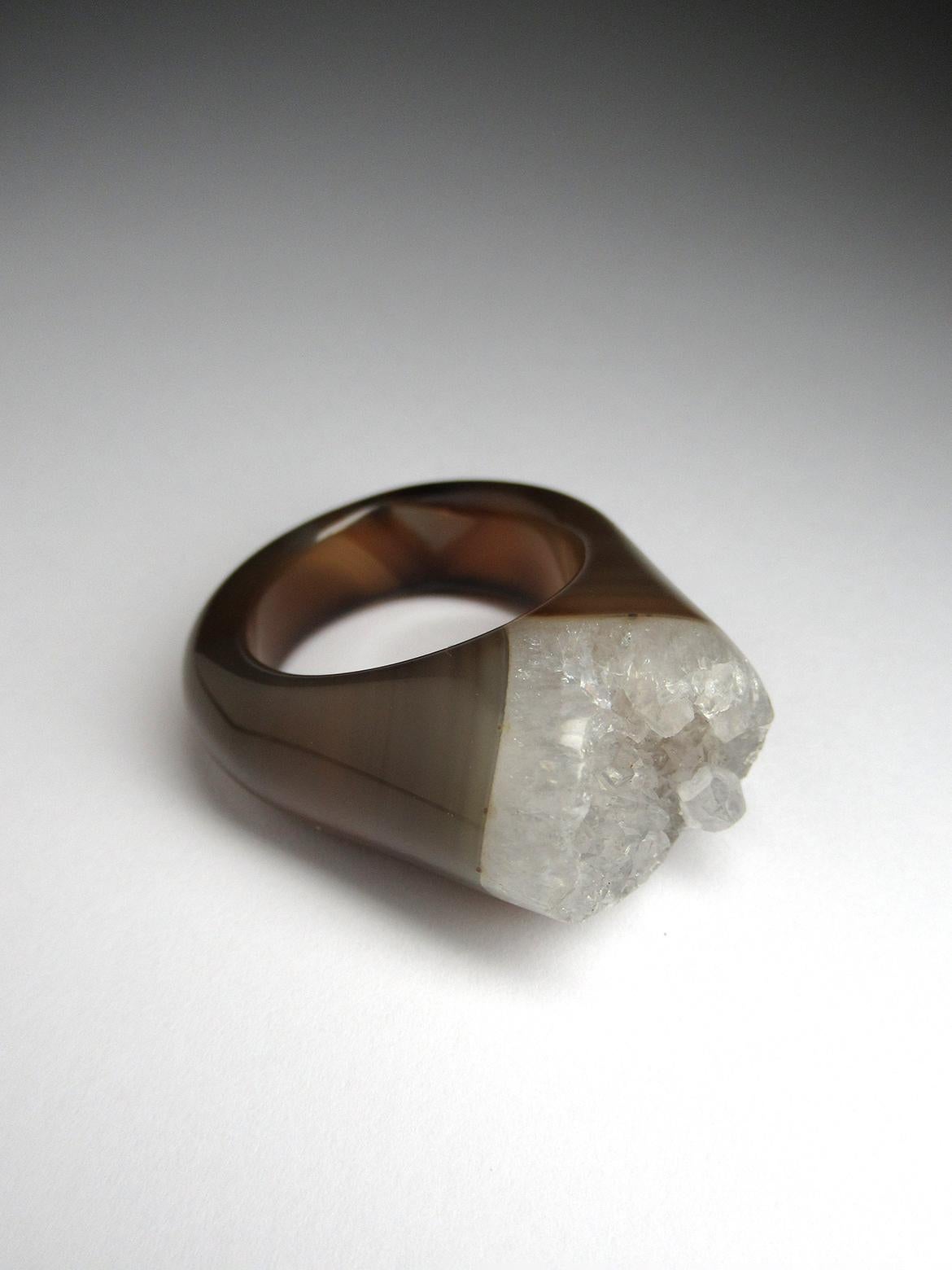 Bague en cristal de roche solide Bicolor Uncut Clear Quartz Crystals Heal's Healing Unisex en vente 8