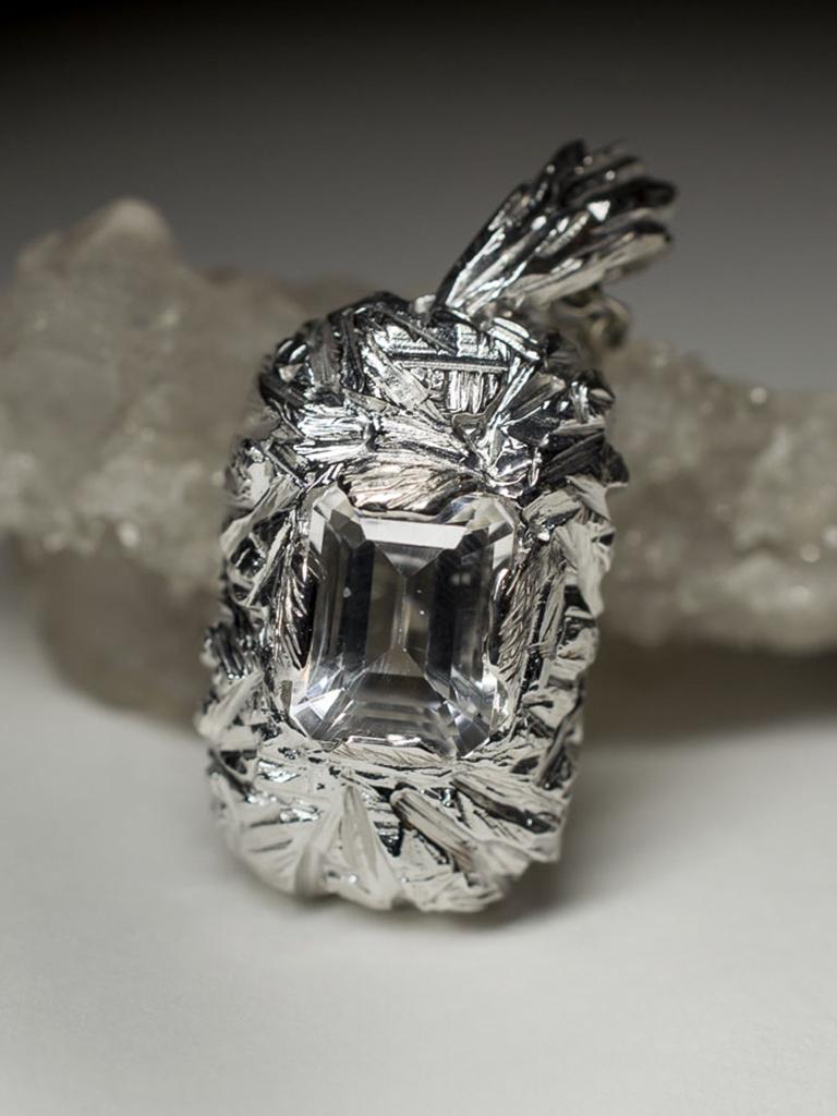 Rock Crystal Silver Pendant Baguette Cut Brazilian Pure Clear Quartz Gemstone For Sale 1