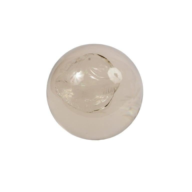 Rare rock crystal sphere, light brown rutile. Rutile is a mineral from which it is extracted the titanium, in the form of Fine needles similar to hair. Measures: Diameter cm 14.
The gift box is free (look at the last picture).
    