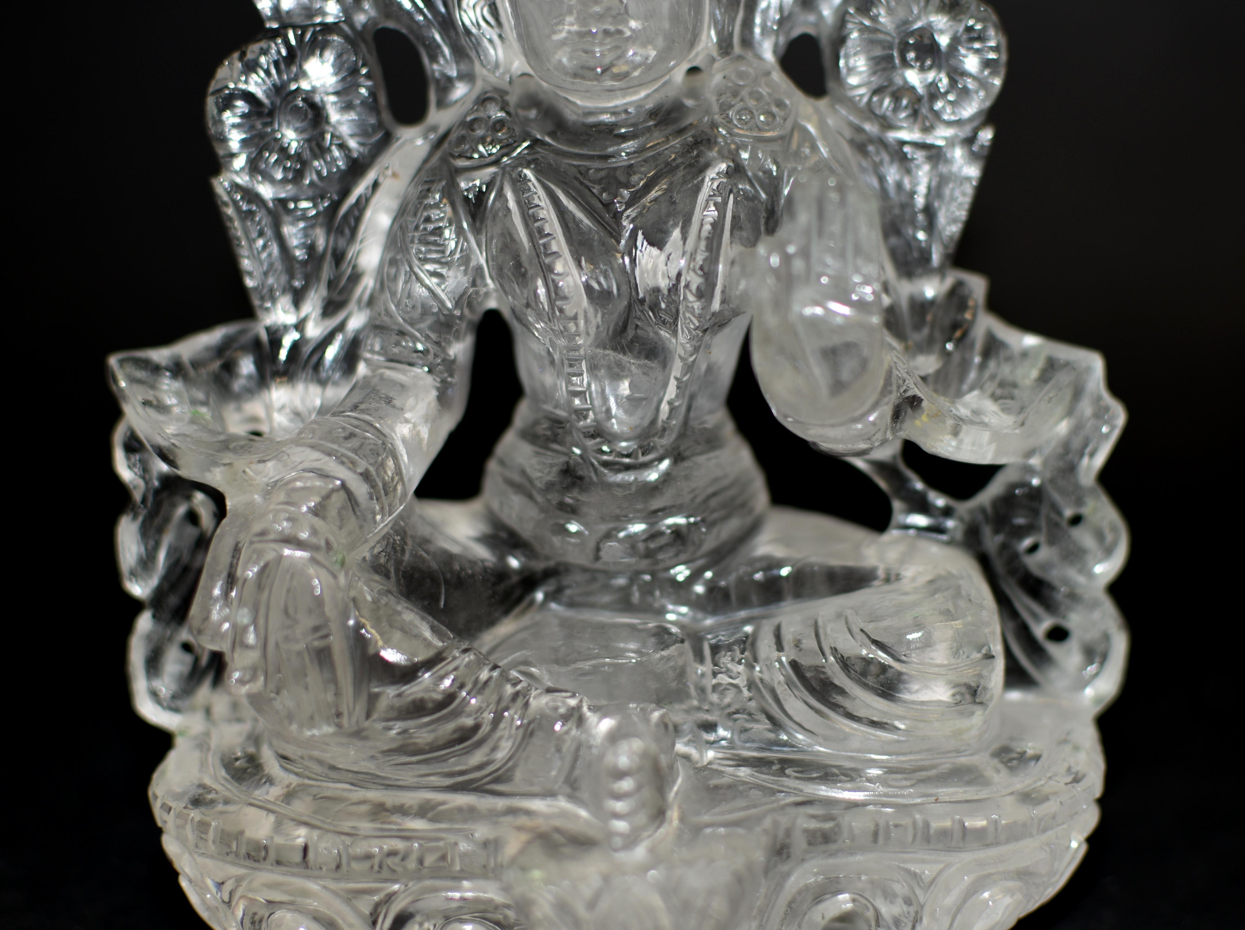 Statue de Tara tibétaine verte en cristal de roche en vente 6