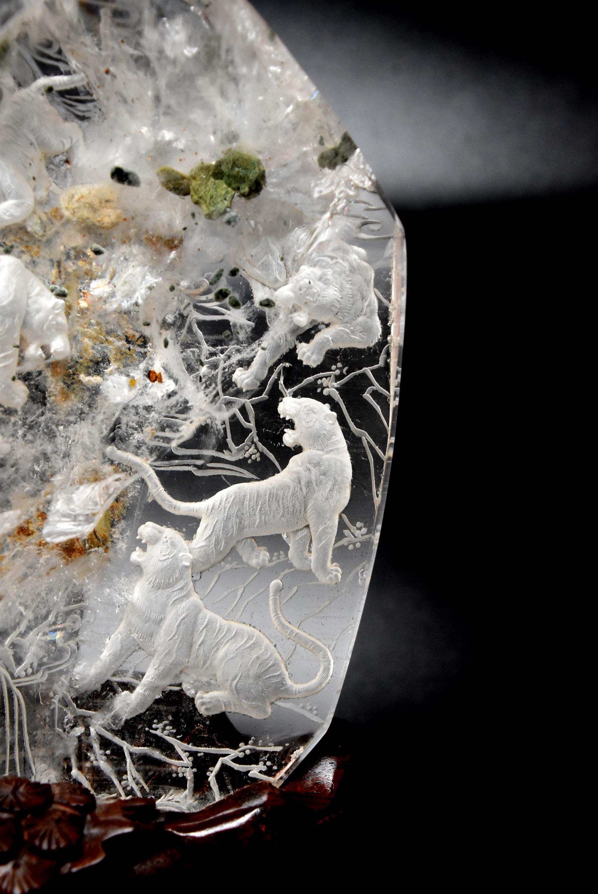 Bergkristall-Tigerreich-Skulptur, handgeschnitzt im Angebot 6