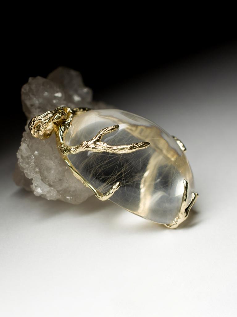 Taille cabochon Cristal de roche Pendentif or jaune Cabochon Gemstone Pure Clear Quartz Unisex en vente