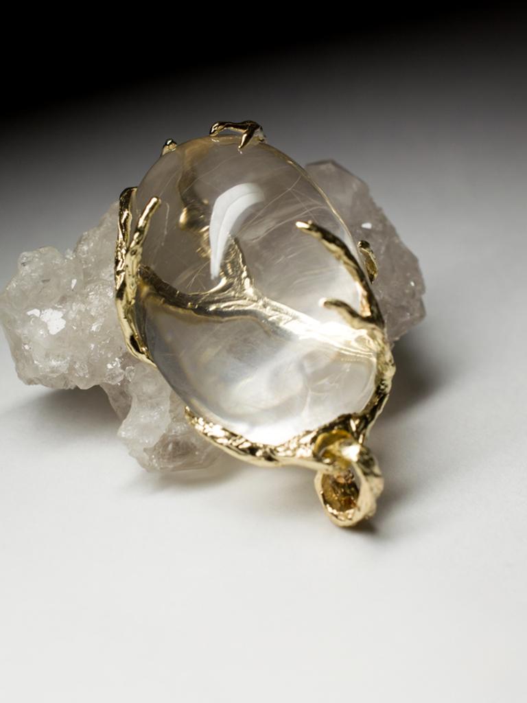 Cristal de roche Pendentif or jaune Cabochon Gemstone Pure Clear Quartz Unisex Unisexe en vente